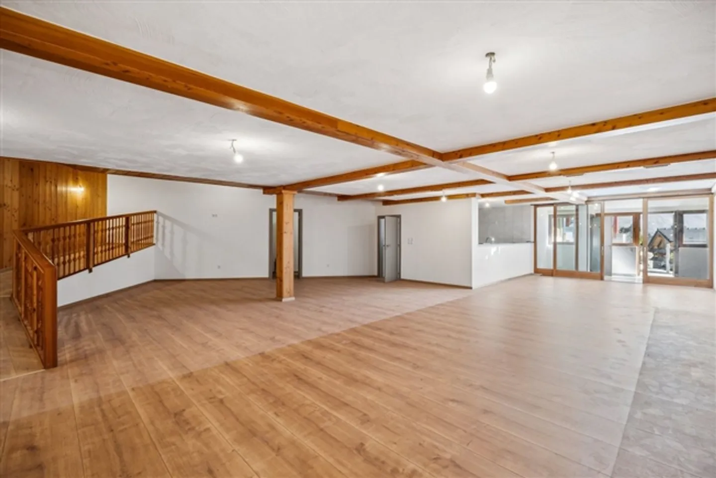 Renovated Apartment in Anzère - Photo 2 of 10