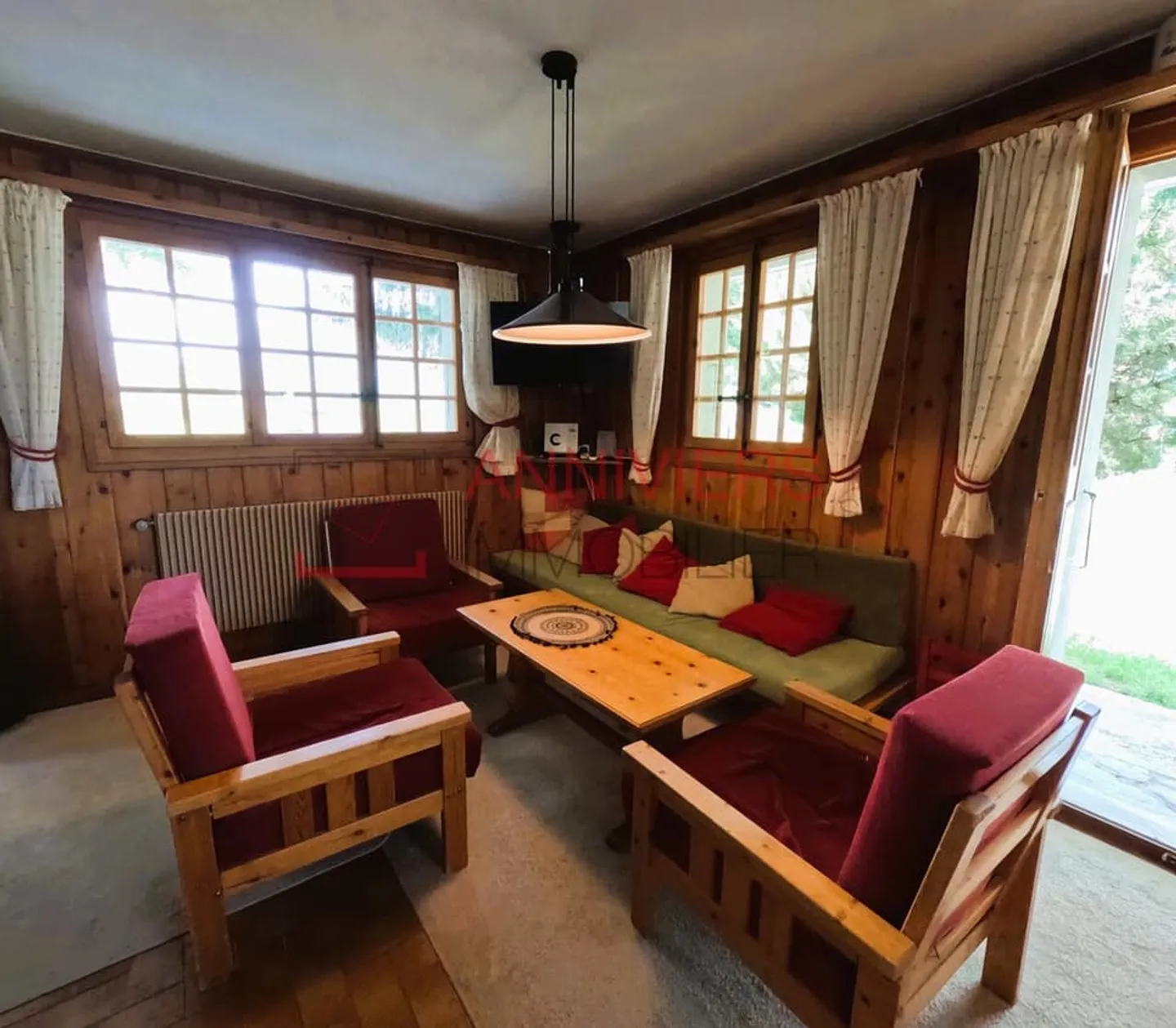 Wunderschönes Chalet in Ayer, ruhig und mit atemberaubendem Blick - Foto 4 von 13