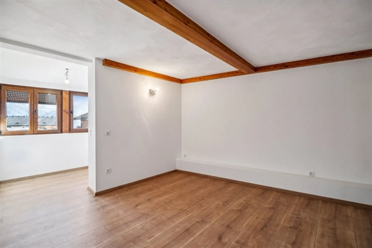 Renovated Apartment in Anzère - Photo 3 of 10