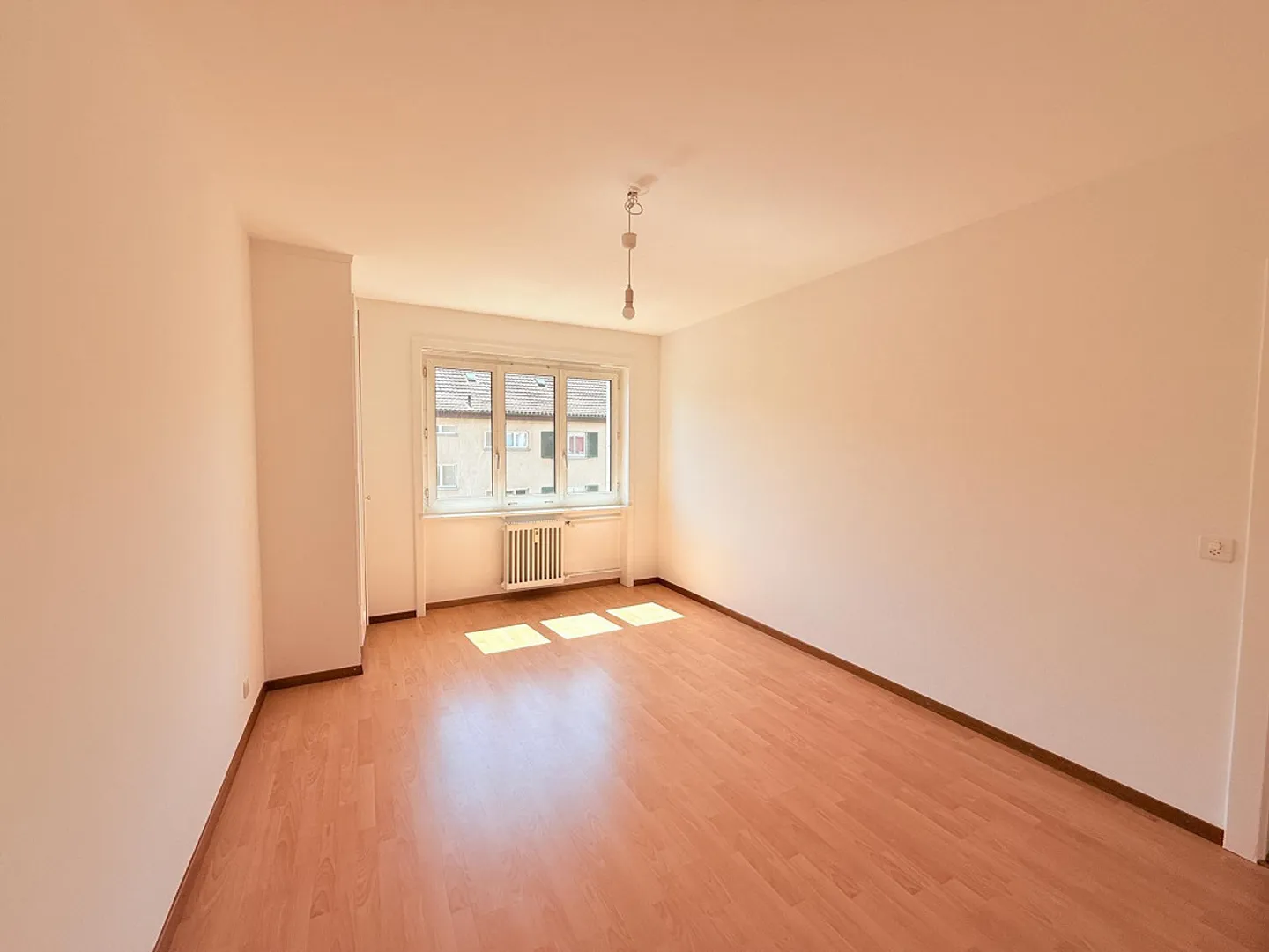 Accogliente appartamento con 2 camere a Berna con balcone - Foto 5 di 12