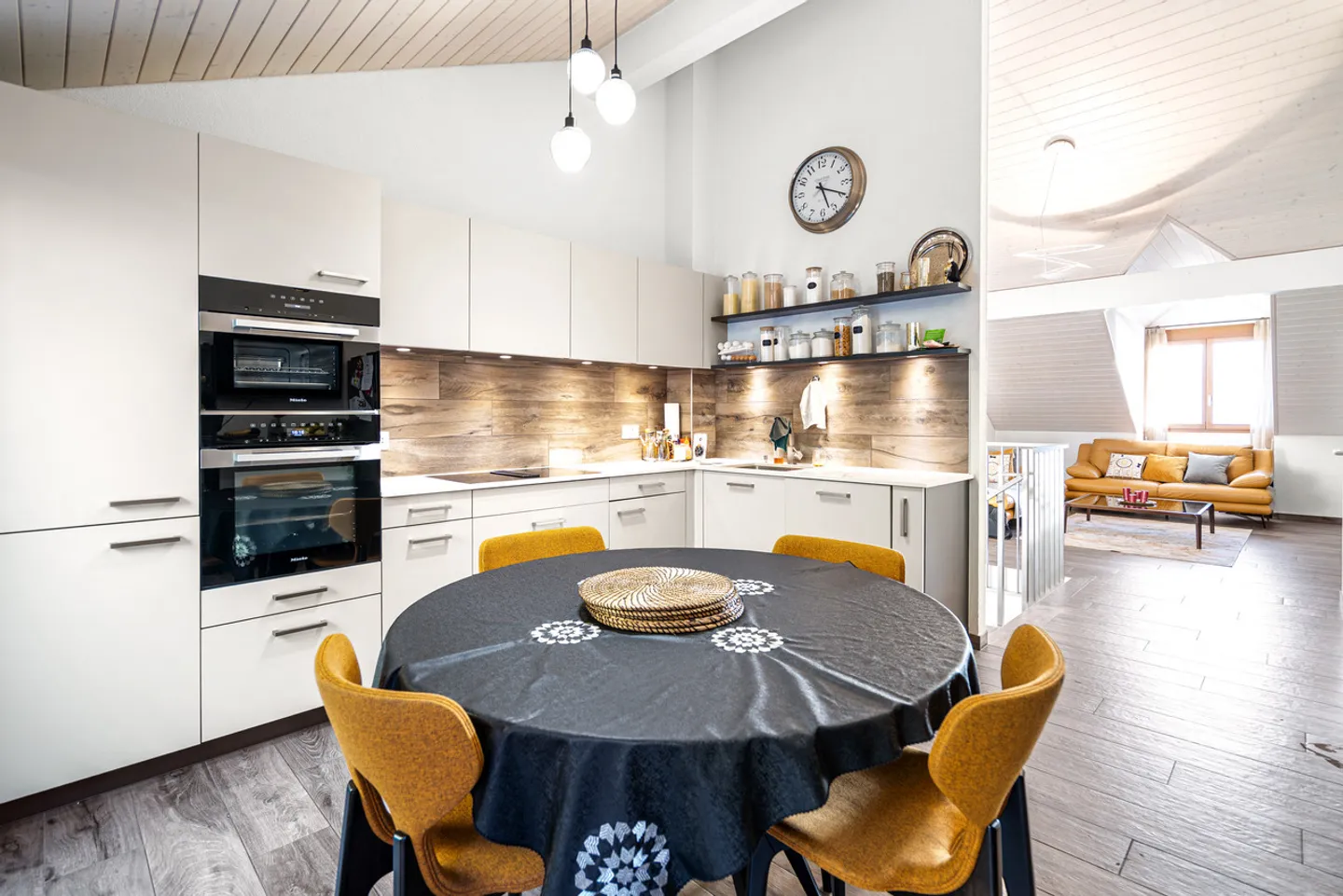 Casa moderna a Chexbres con vista mozzafiato sul lago! - Foto 4 di 15