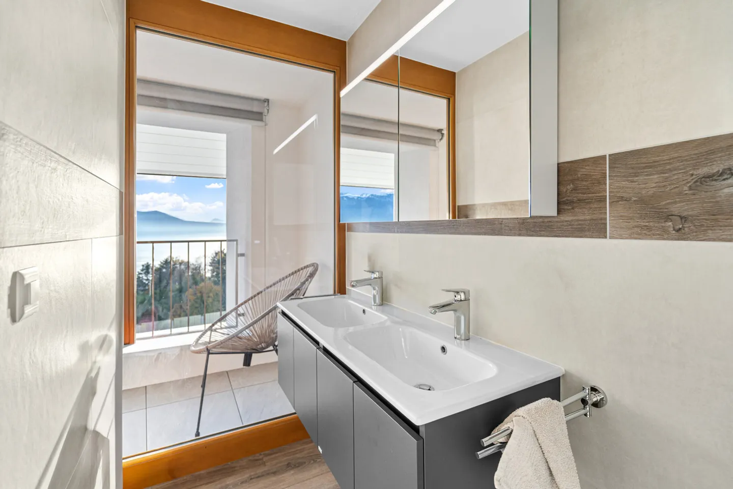 Casa moderna a Chexbres con vista mozzafiato sul lago! - Foto 9 di 15