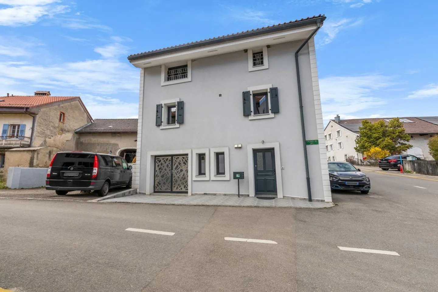 Maison de charme rénovée - Un havre de paix aux portes du Jura - Photo 2 sur 13