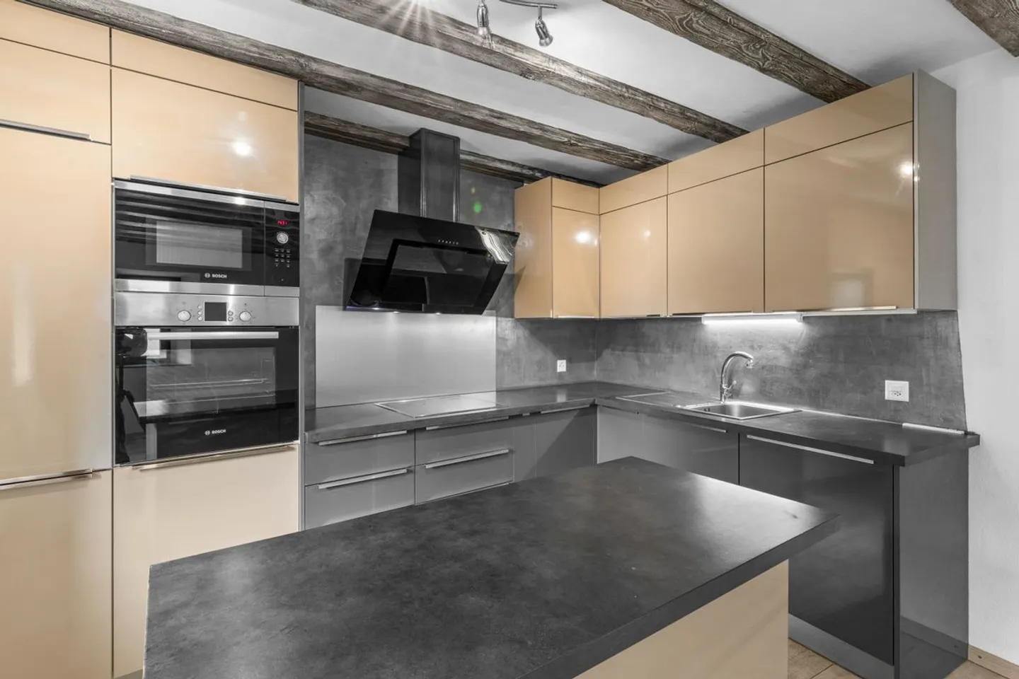 Maison de charme rénovée - Un havre de paix aux portes du Jura - Photo 4 sur 13