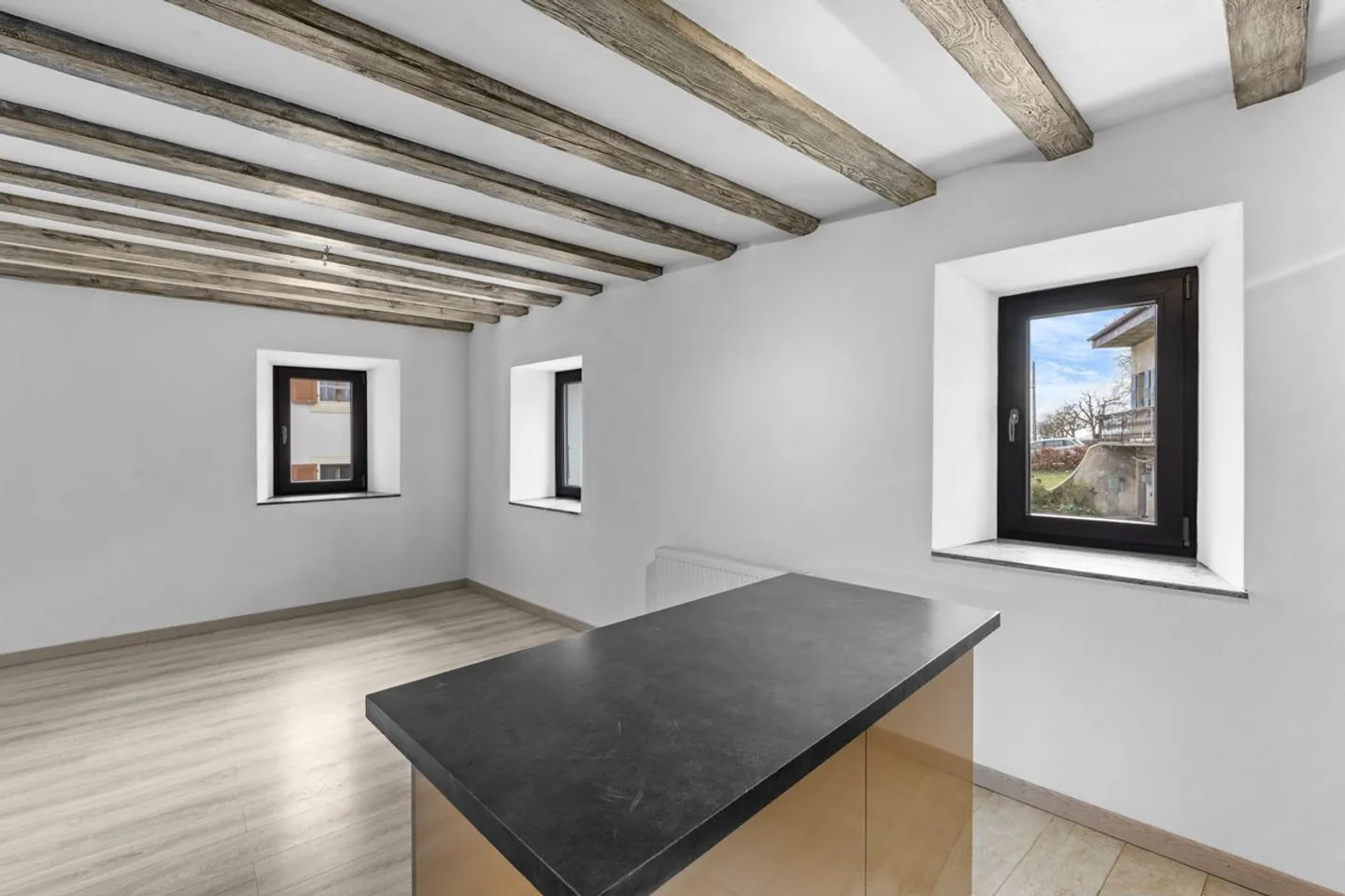 Maison de charme rénovée - Un havre de paix aux portes du Jura - Photo 6 sur 13