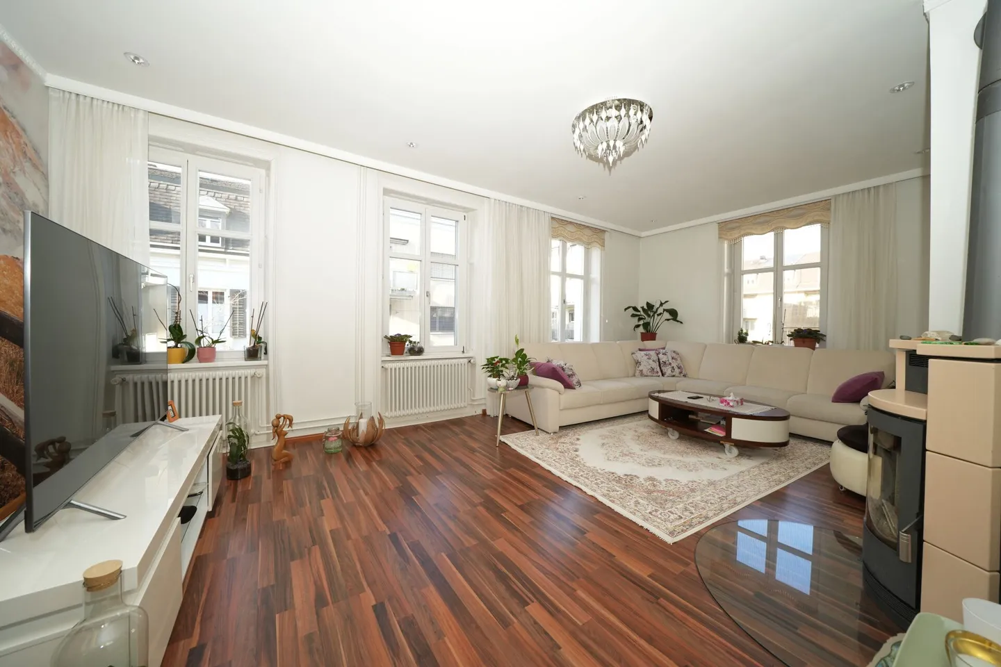 Affascinante Casa a Schiera in una Posizione Desiderabile - Foto 5 di 10