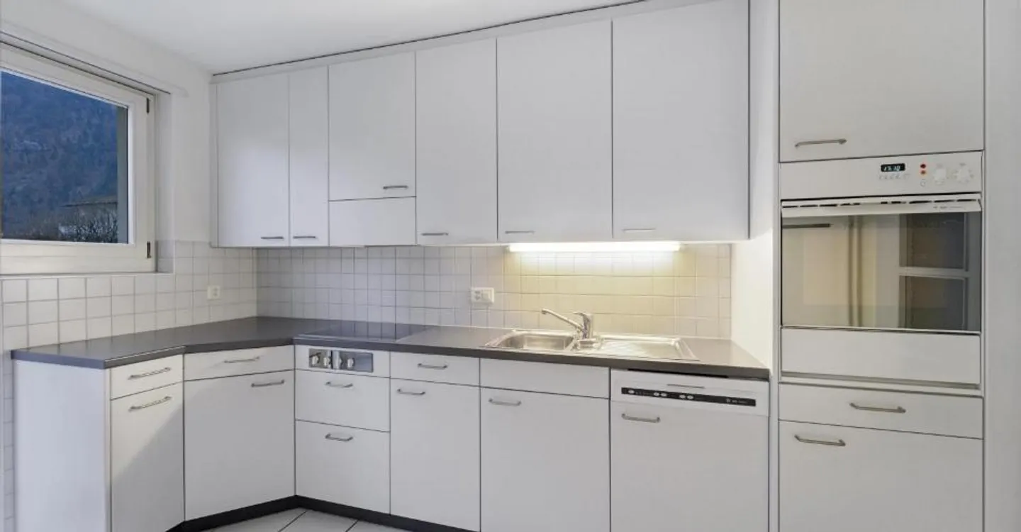 Grosszügige charmante Wohnung - Foto 2 von 10