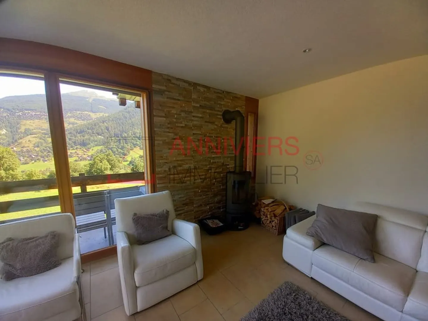 Spacious duplex apartment - 4 rooms - Clear and sunny view - Photo 8 of 13
