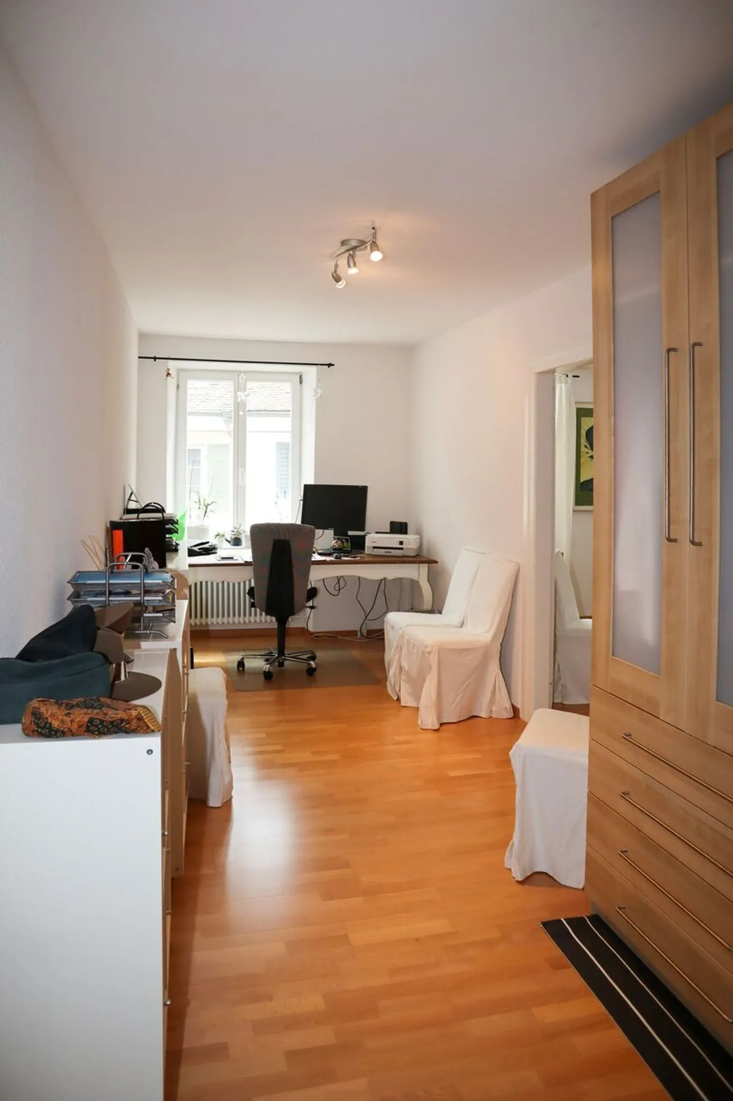 Charming Apartment with River View - Photo 8 of 13