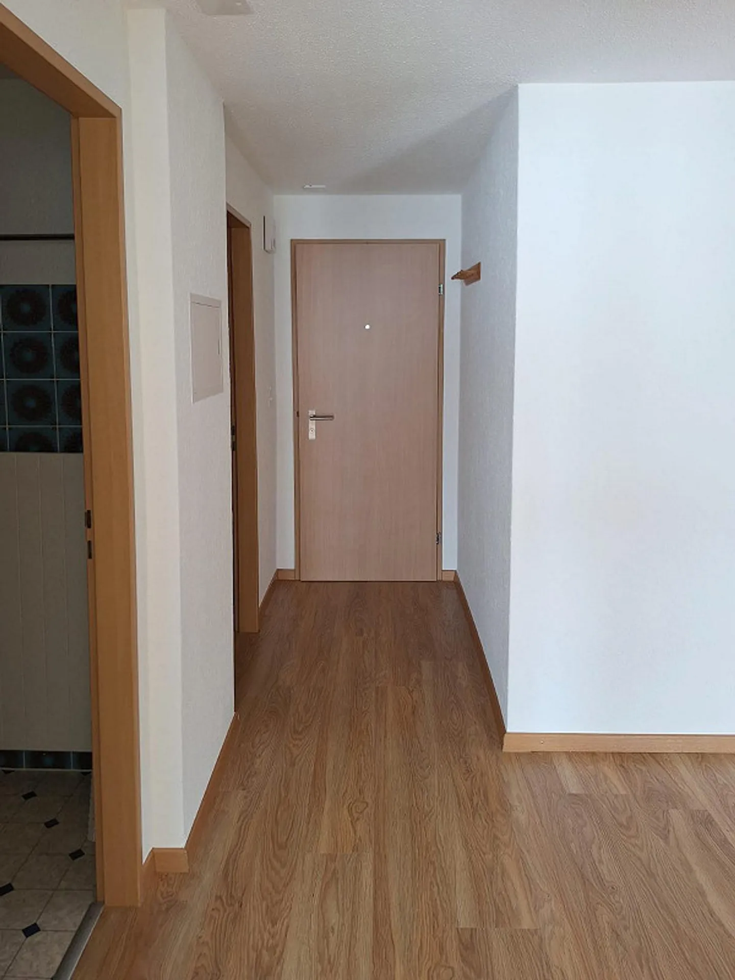 Appartamento al piano terra di 2,5 stanze in posizione soleggiata a Valbella/Lenzerheide - Foto 9 di 12