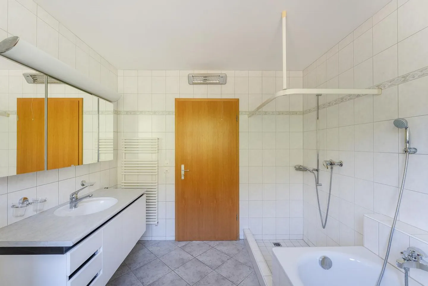 Spacious home with room for your own ideas - Photo 7 of 12