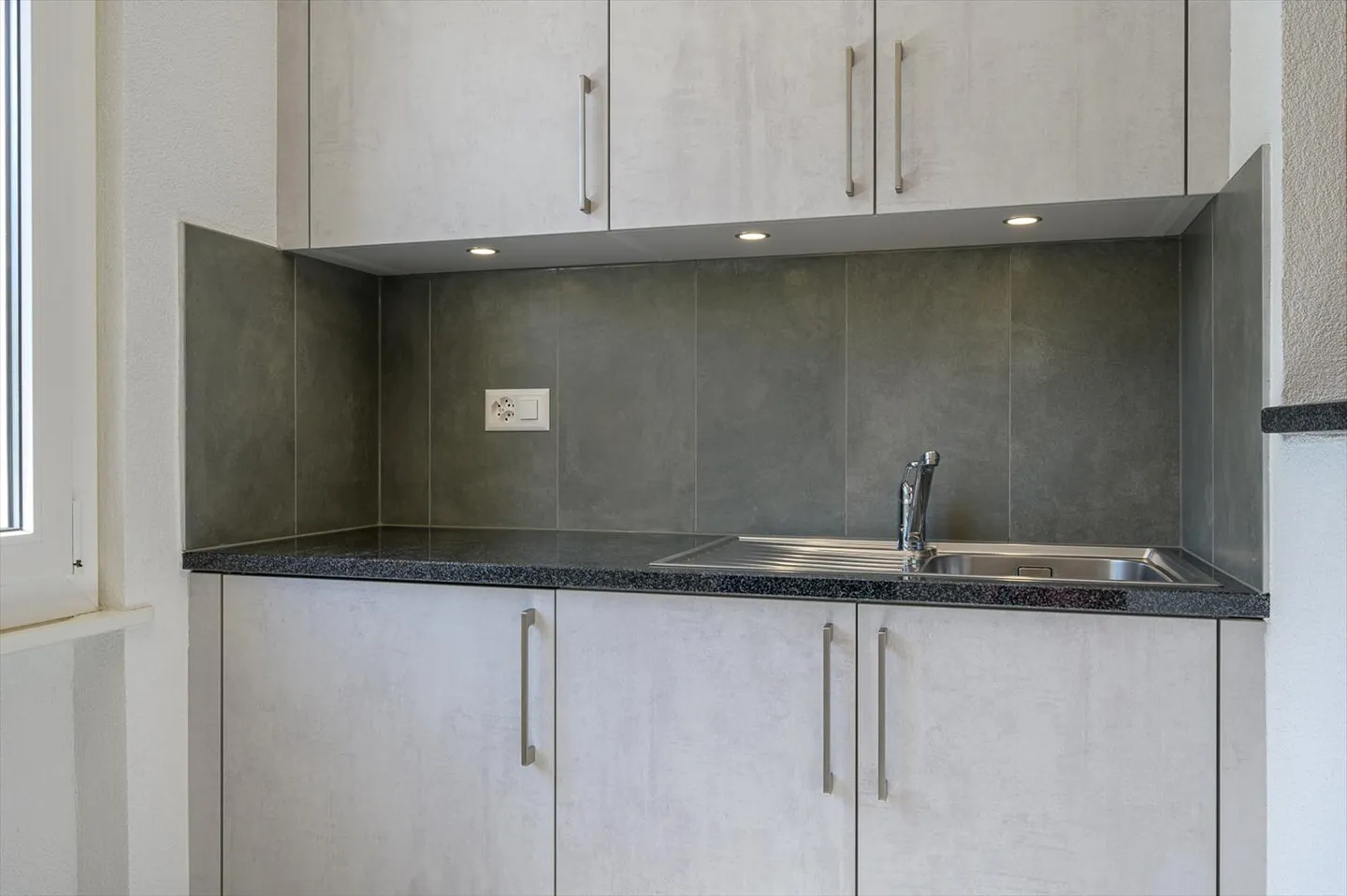Magnifico appartamento di due stanze in affitto - Foto 6 di 10