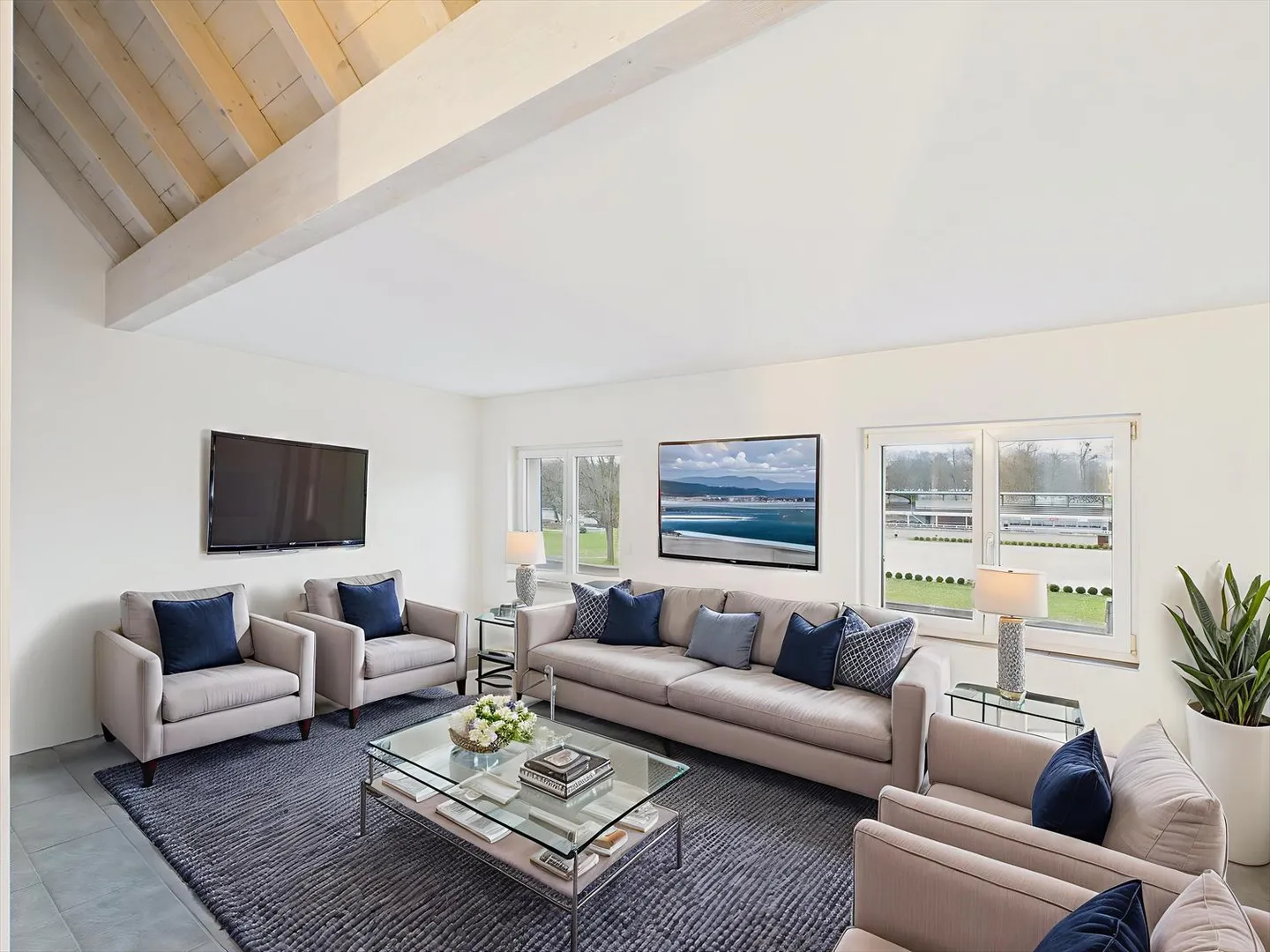 Appartamento affascinante 2.5 camere in un ambiente tranquillo, Muttenz - Foto 2 di 11