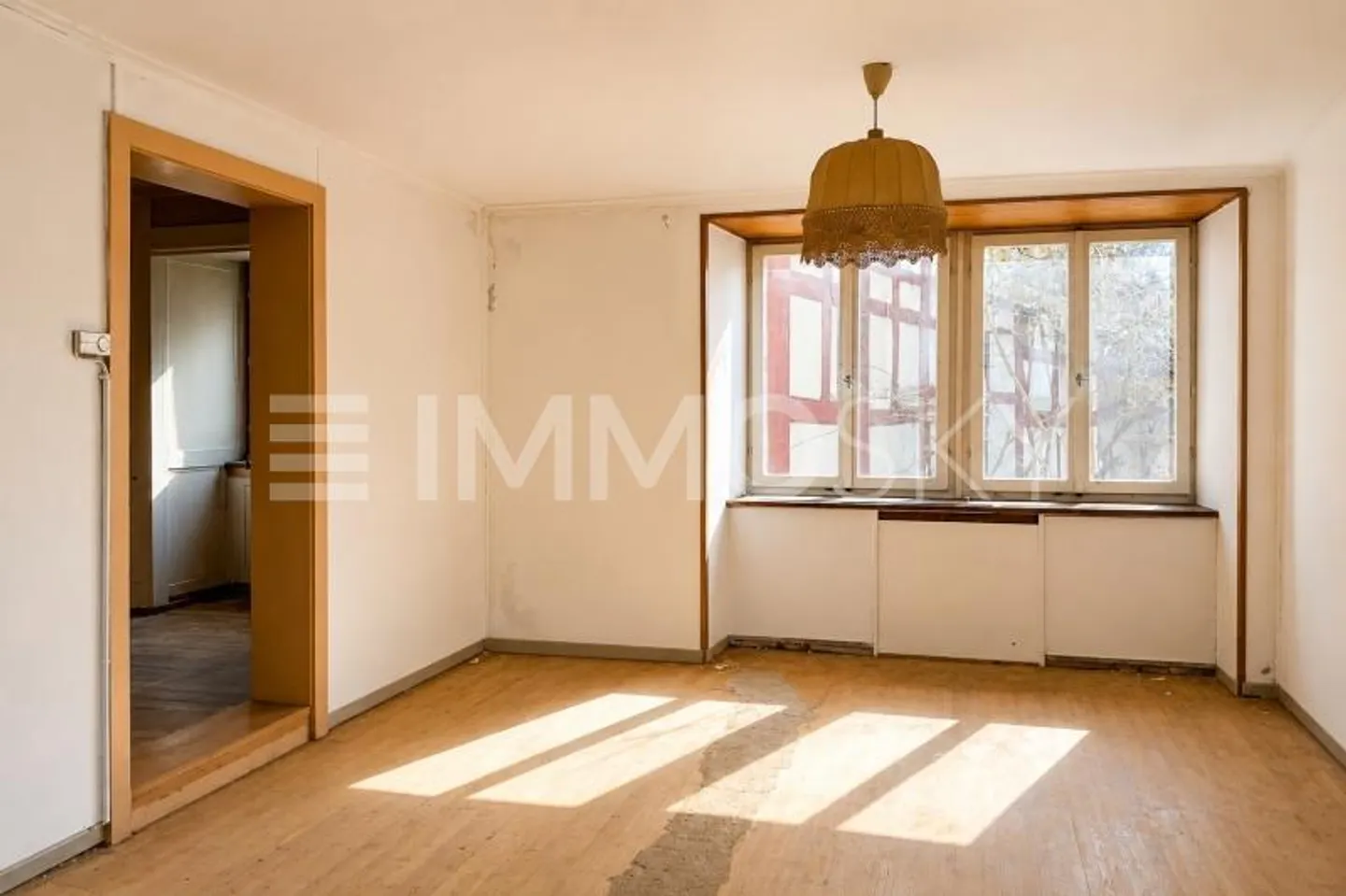 Casa con grande potenziale di sviluppo - Foto 2 di 5