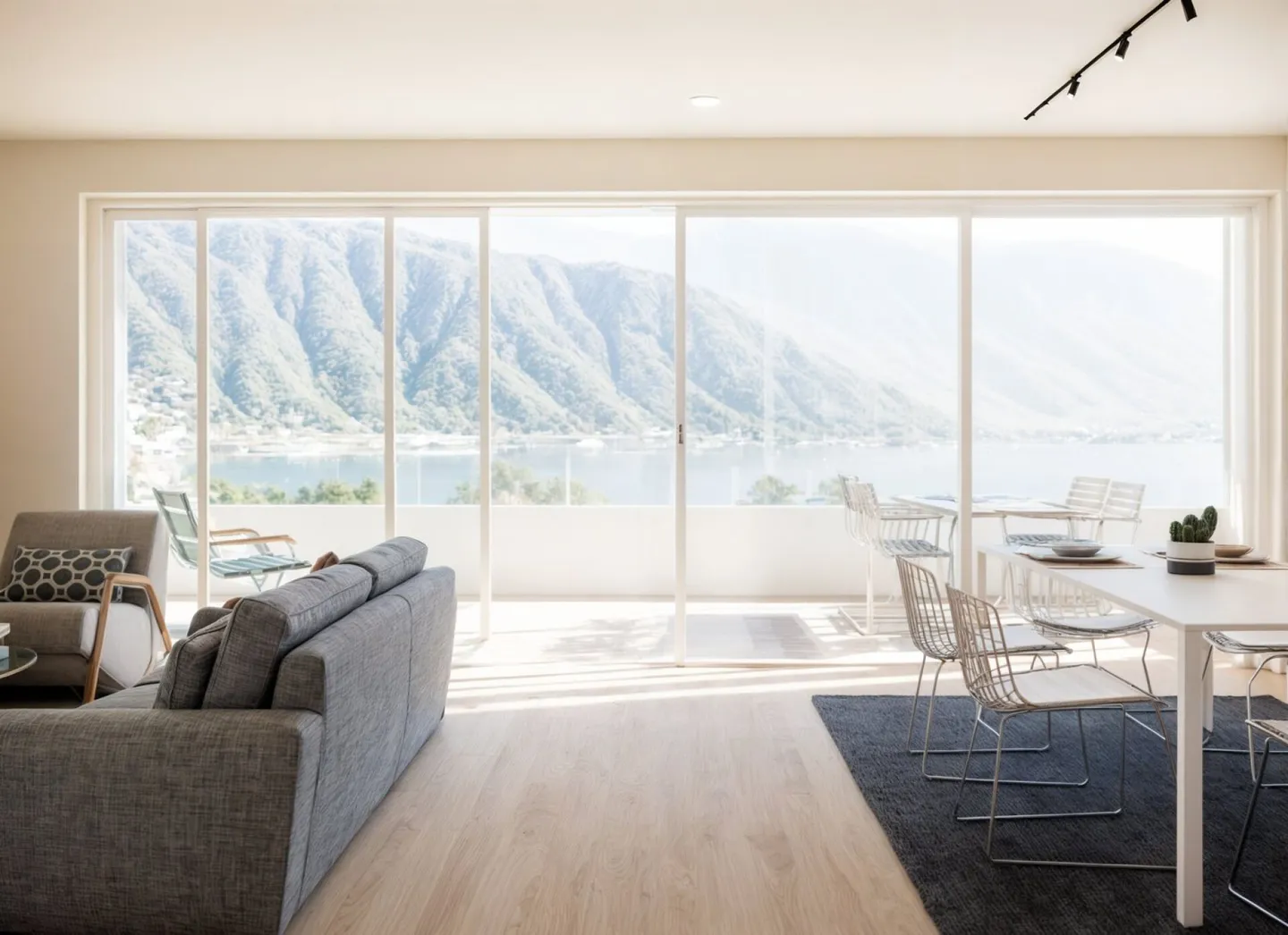 Exclusive Duplex Penthouse - Photo 2 of 6