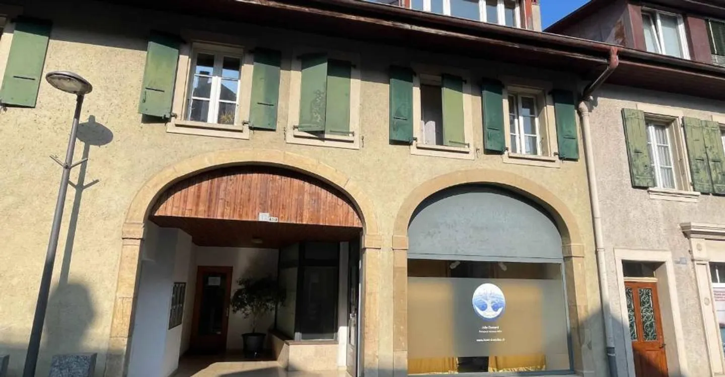 Mischgebäude - Foto 2 von 6