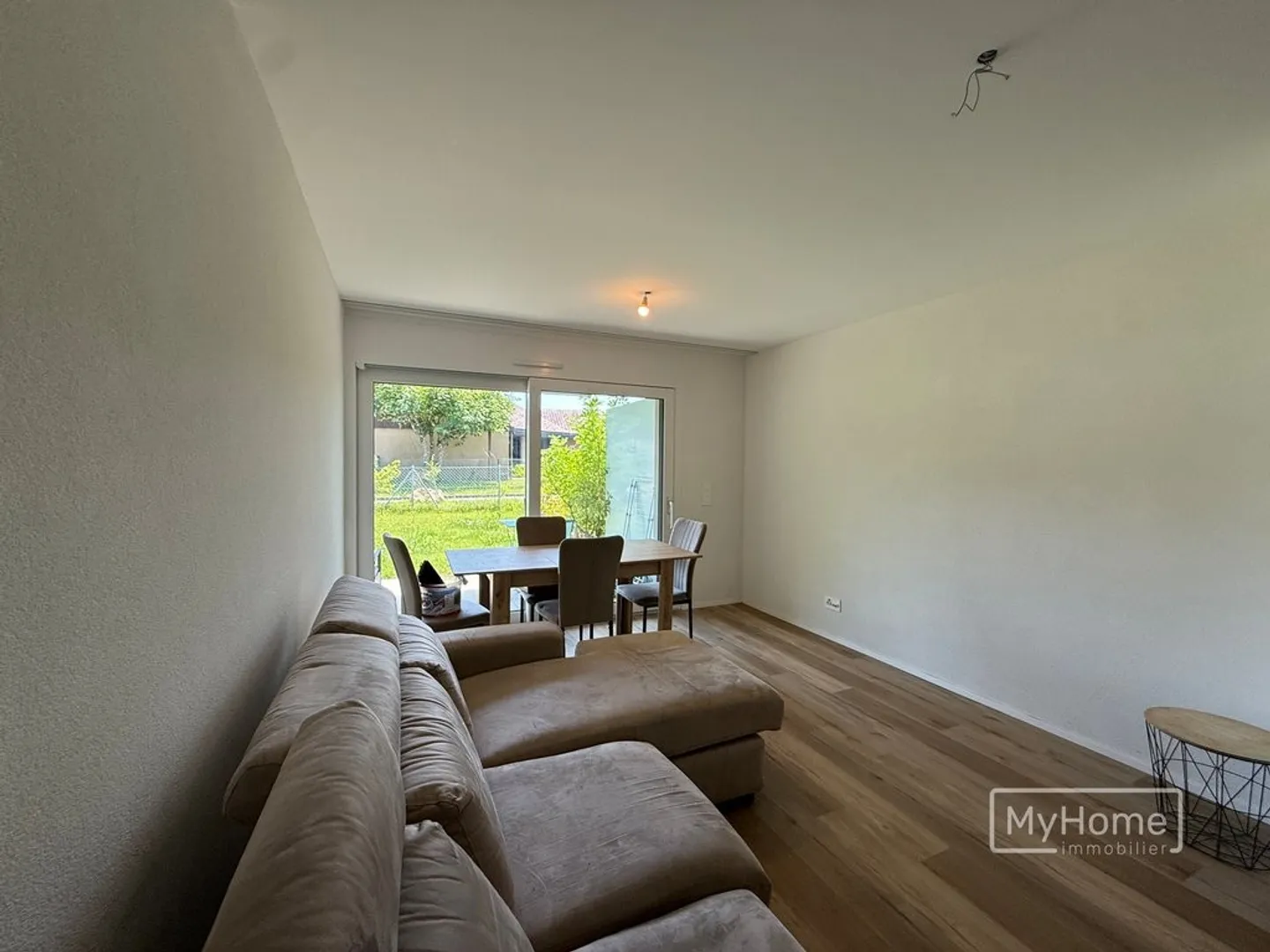 Bell'appartamento di 2,5 locali con bel giardino privato - Foto 4 di 6