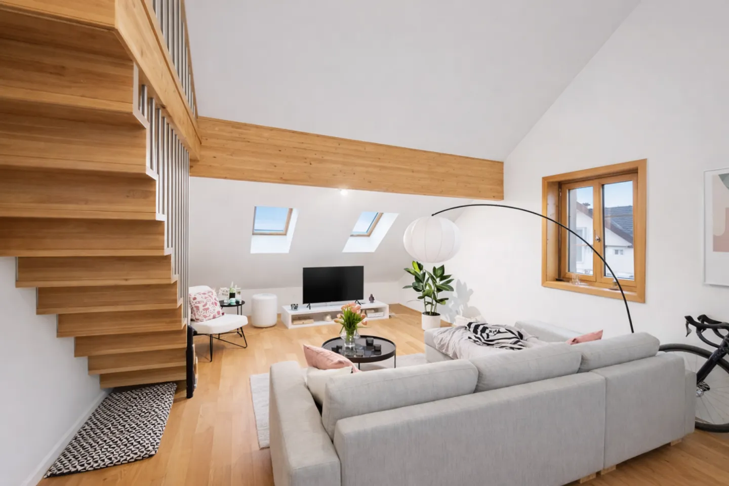 Appartamento moderno 2.5 locali - Foto 1 di 9