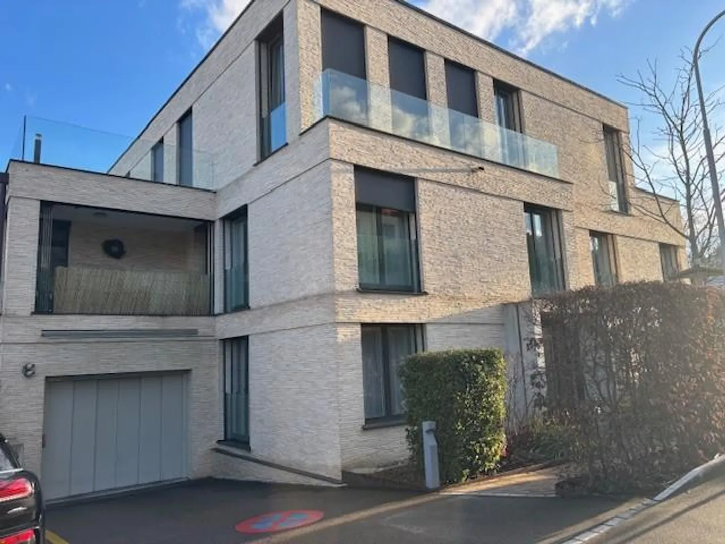 Wollishofen - sought-after residential area - Photo 2 of 12