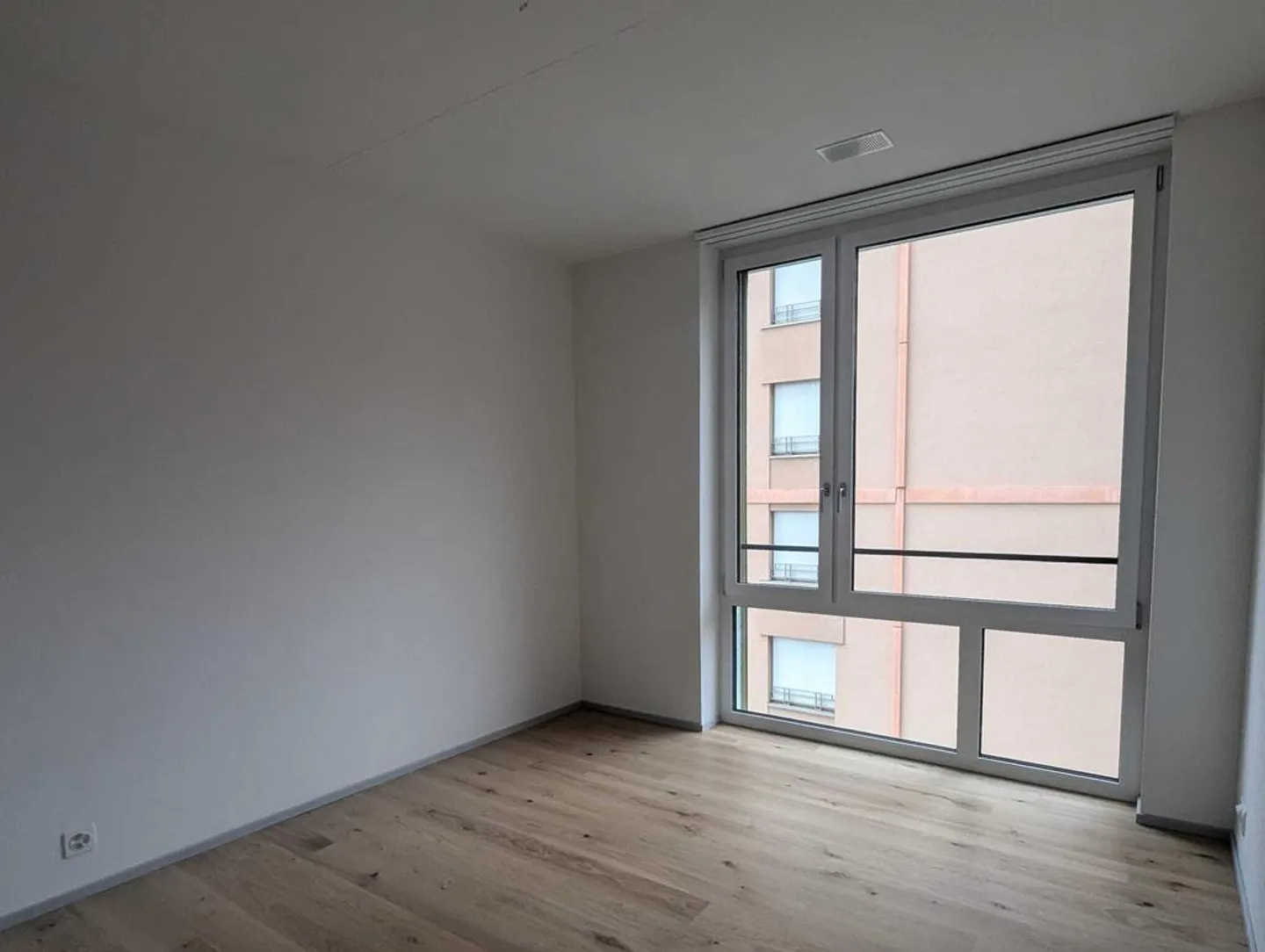 Appartement moderne à la gare de Winterthur Hegi - Photo 6 sur 7