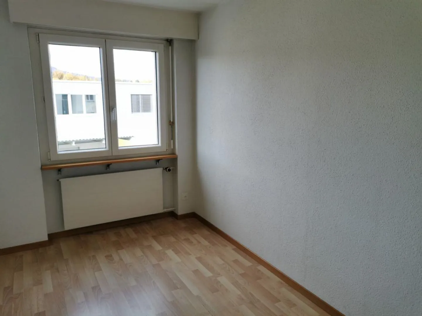 Rural | Abordable | Bonne connexion aux transports publics / autoroute - Photo 8 sur 9