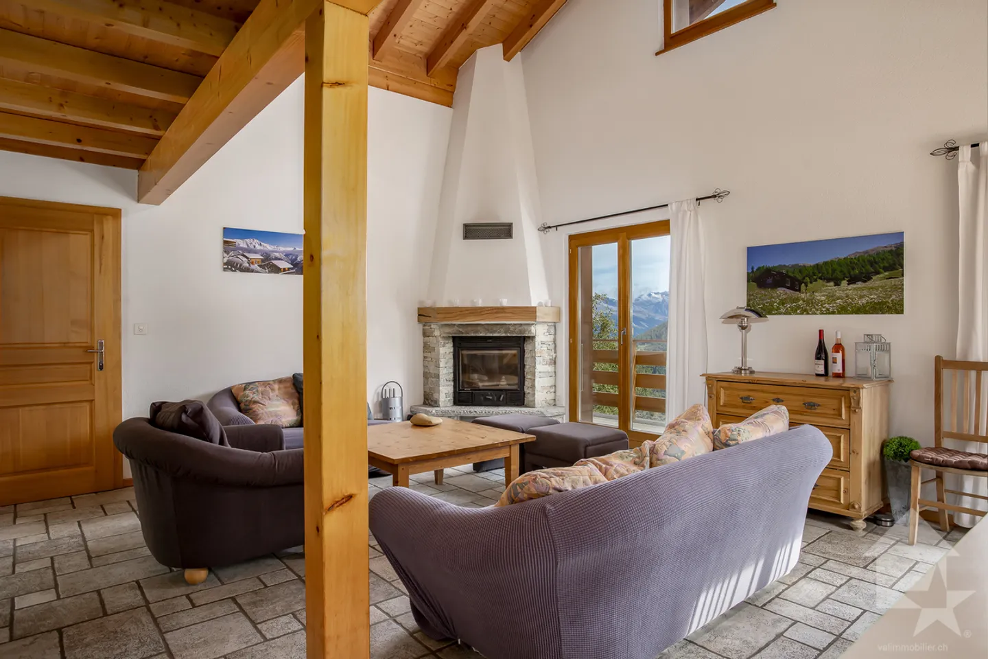 Large 6.5-room chalet, 187 m2, view and sauna - Photo 1 of 29