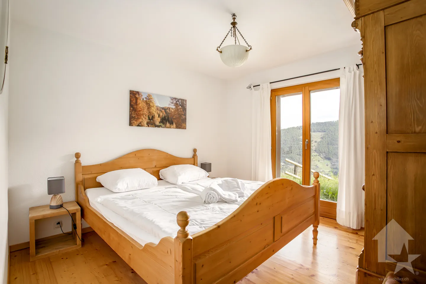 Large 6.5-room chalet, 187 m2, view and sauna - Photo 9 of 29