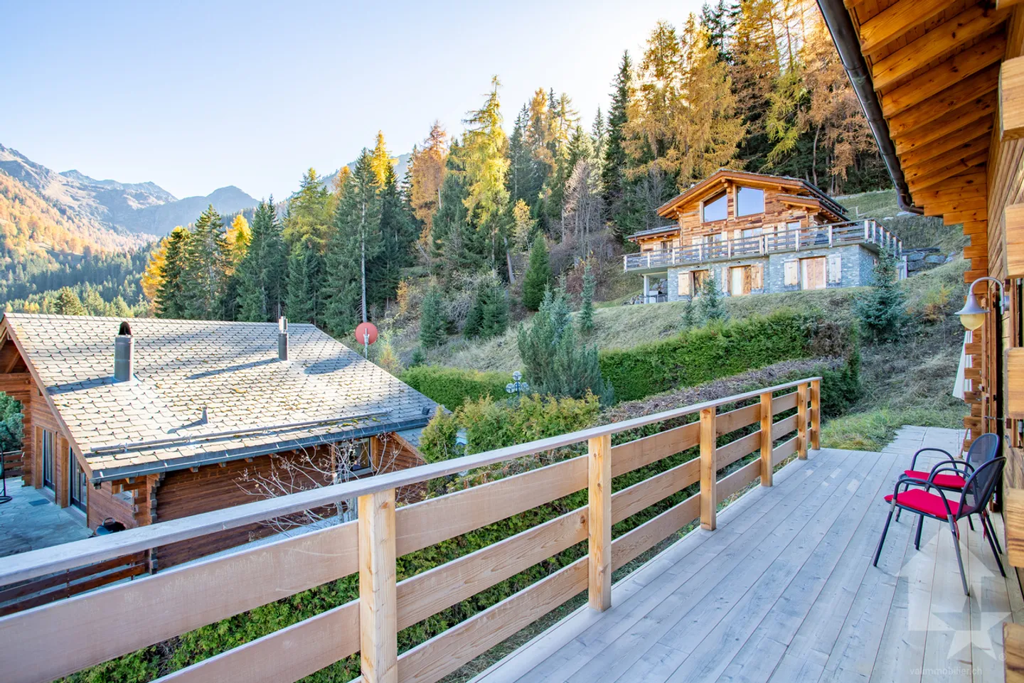 Large 6.5-room chalet, 187 m2, view and sauna - Photo 16 of 29