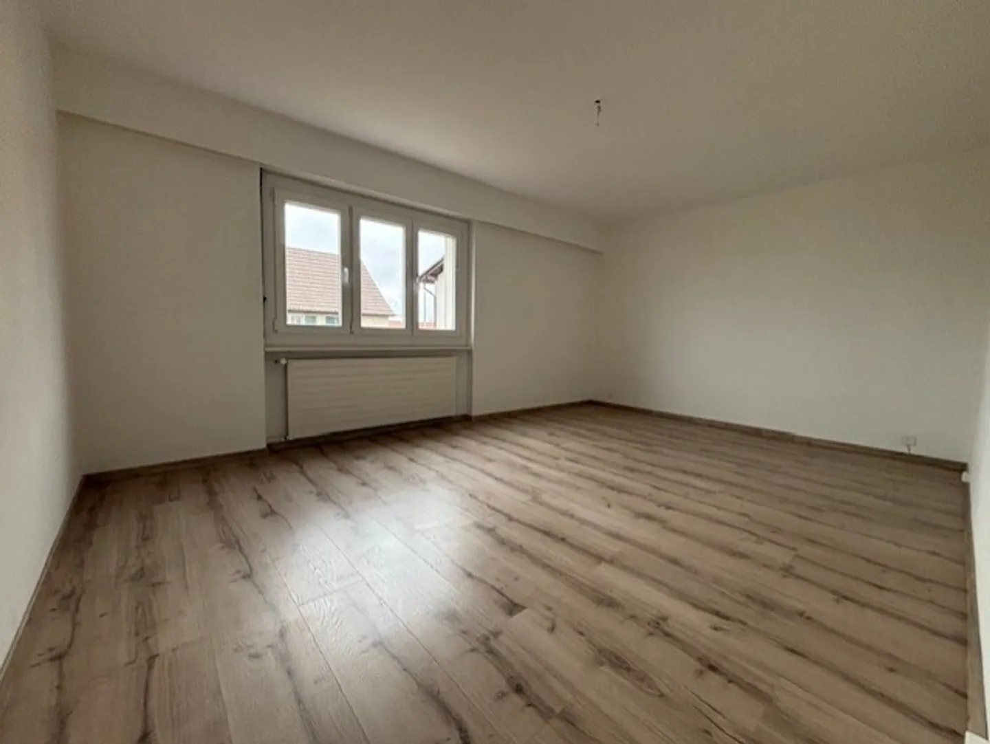 In Fontaine-Allée 2, app. 4,5 Zimmer - Foto 9 von 11