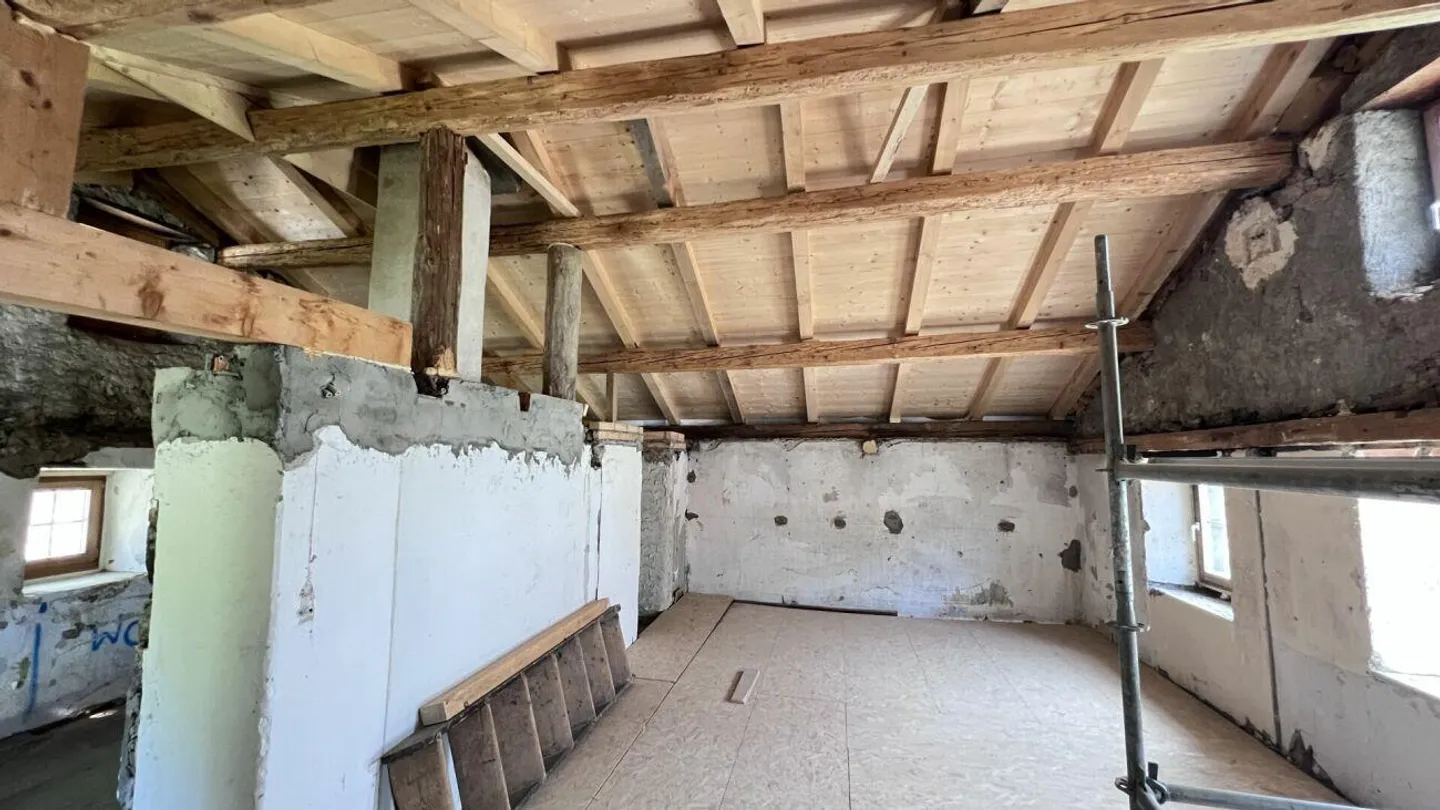 SECONDA CASA O NUOVA CASA (EFH) - VIVERE A RUEUN CON VISTA E TRANQUILLITÀ - Foto 6 di 12