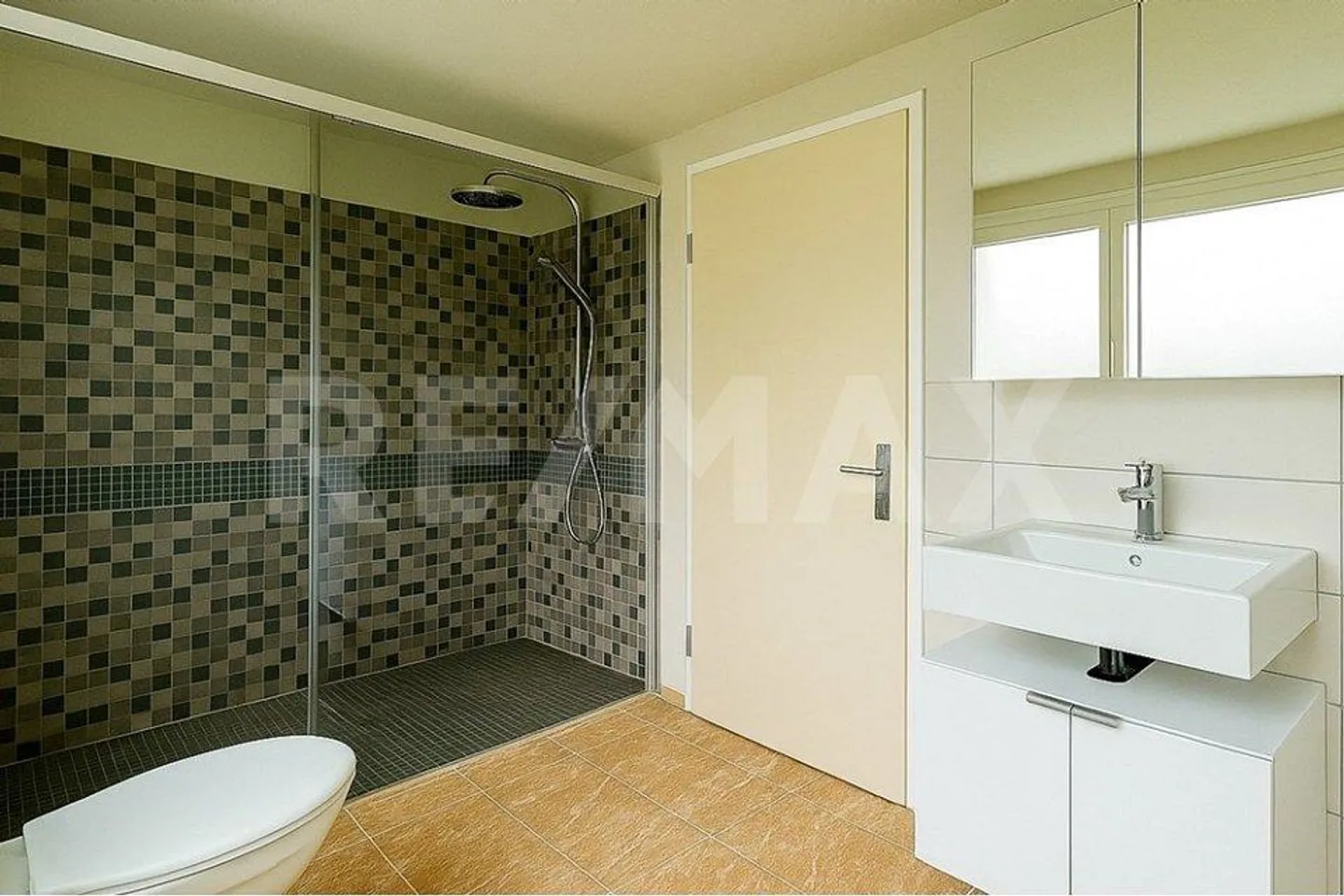 Maison mitoyenne de 4 ½ pièces - Photo 13 sur 13