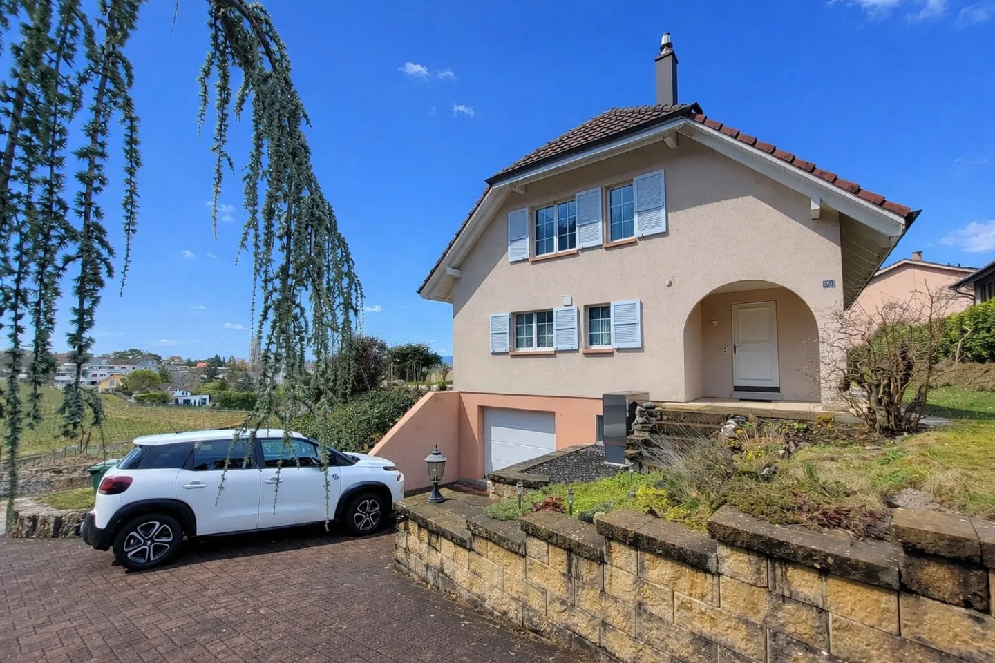 Wunderschöne individuelle Villa in der Nähe der Natur - Foto 4 von 13