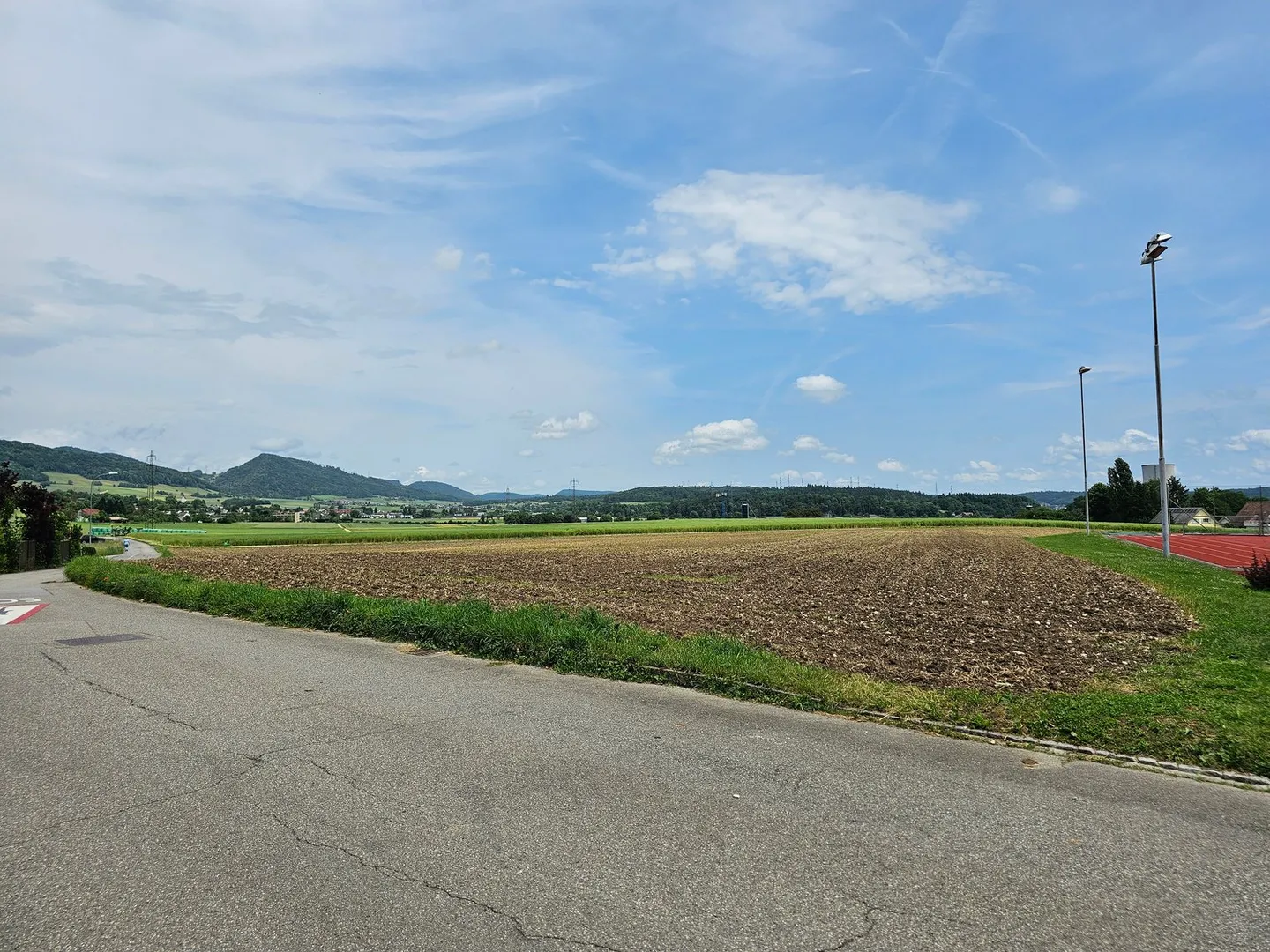 Terreno edificabile attraente con GEP in una posizione idilliaca a Winznau - Foto 1 di 3