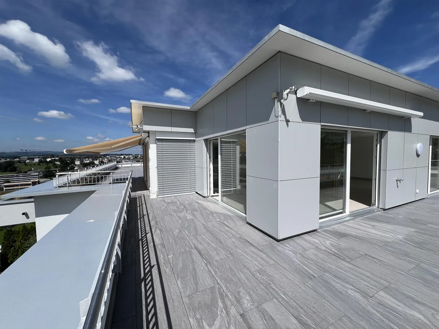 5.5 Room Penthouse Apartment - Photo 3 of 10