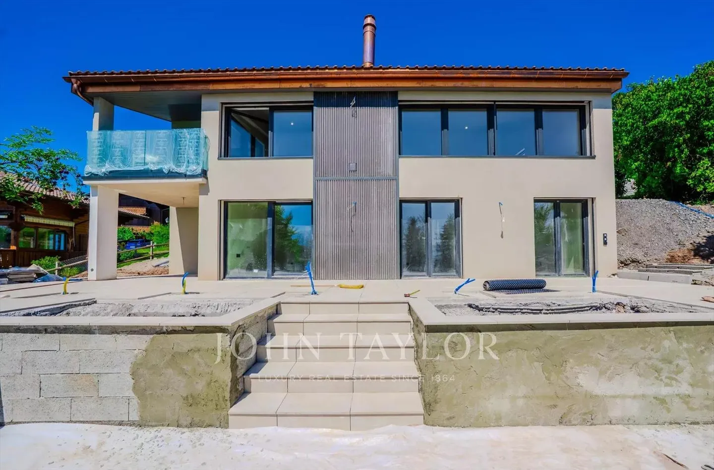 CO-ESCLUSIVITÀ!! Villa completamente ristrutturata in posizione privilegiata! - Foto 12 di 13