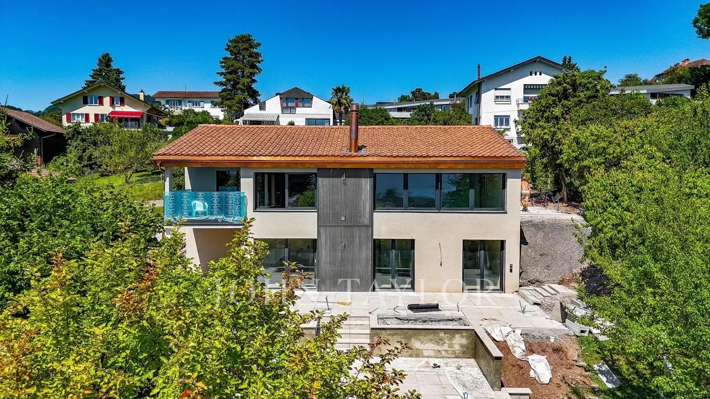 CO-ESCLUSIVITÀ!! Villa completamente ristrutturata in posizione privilegiata! - Foto 13 di 13