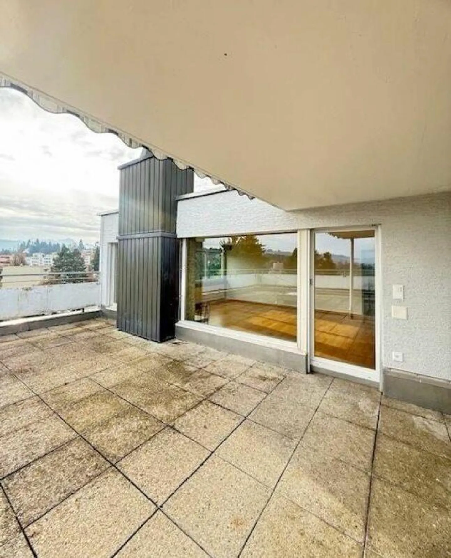 Ideal for couples with lake and Säntis view - Photo 3 of 30