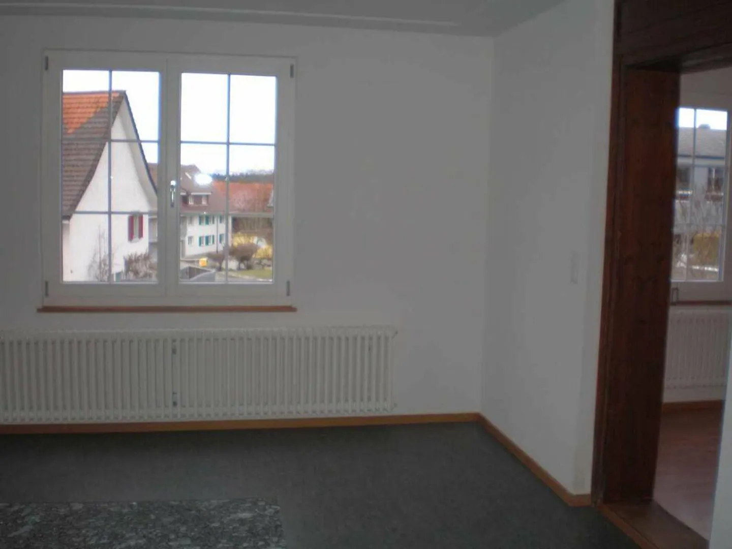 Charming 3.5 Room Apartment - Photo 5 of 9