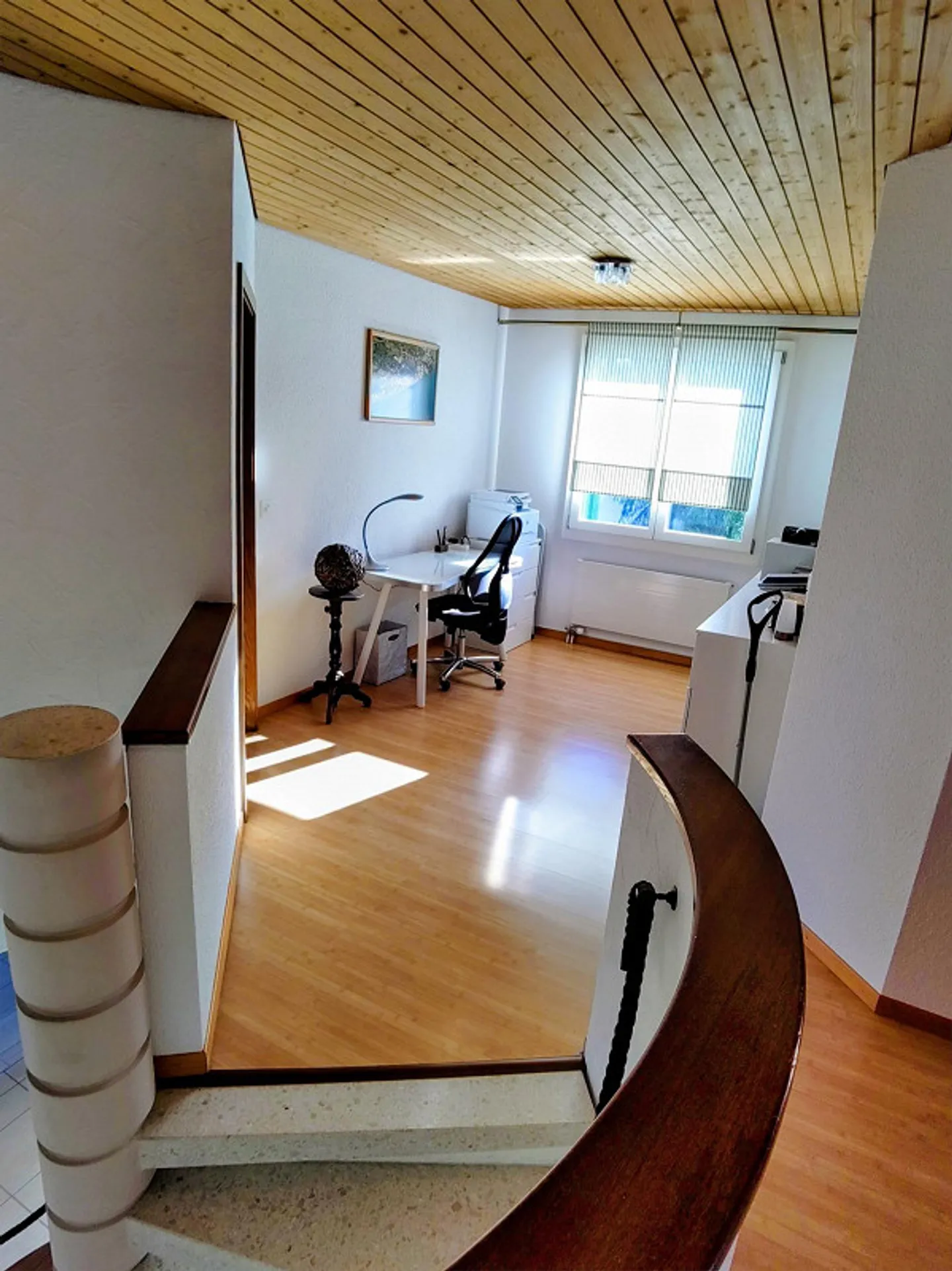 Sezione di casa affascinante con sala hobby / studio e molta privacy - Foto 13 di 19