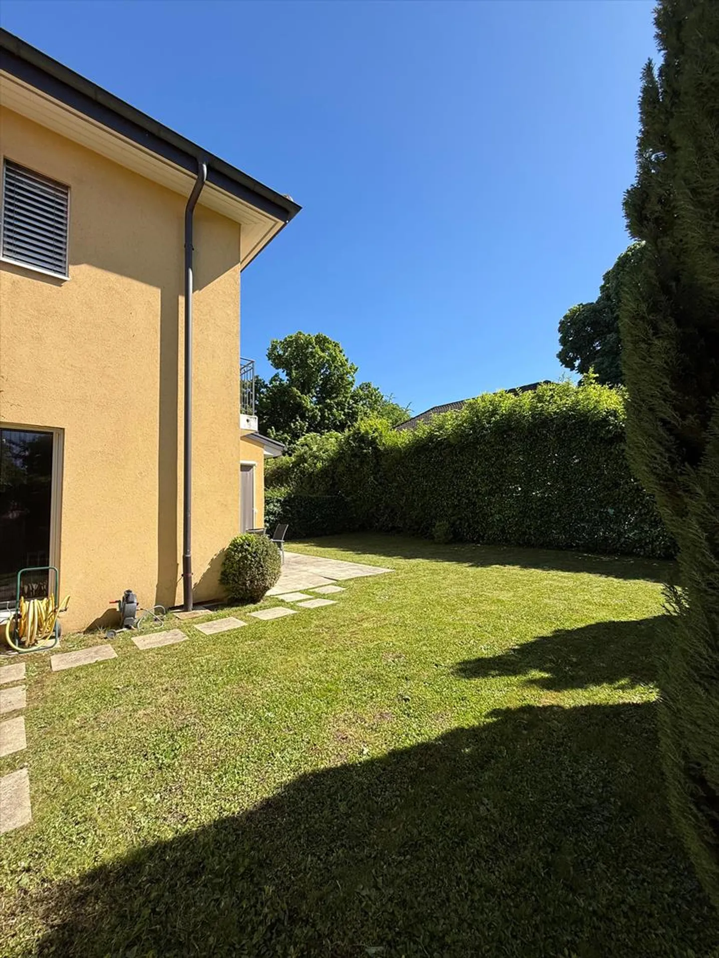 Casa a schiera - Foto 3 di 10