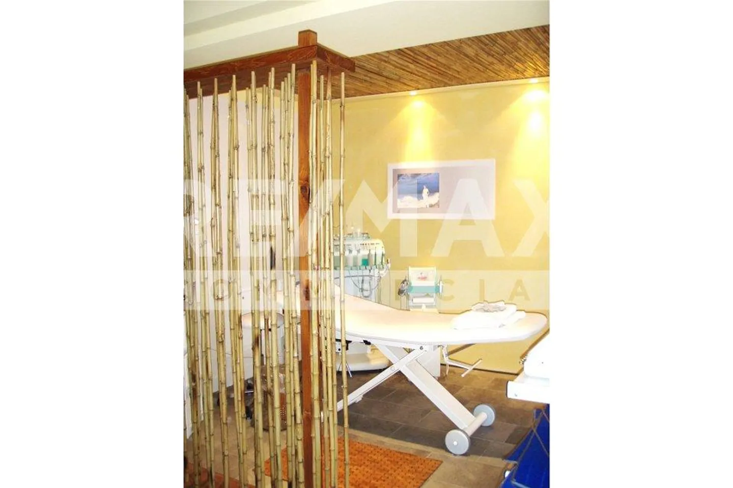 REDDITO Object, private clinic with aesthetic surgery/medicine - Photo 5 of 10