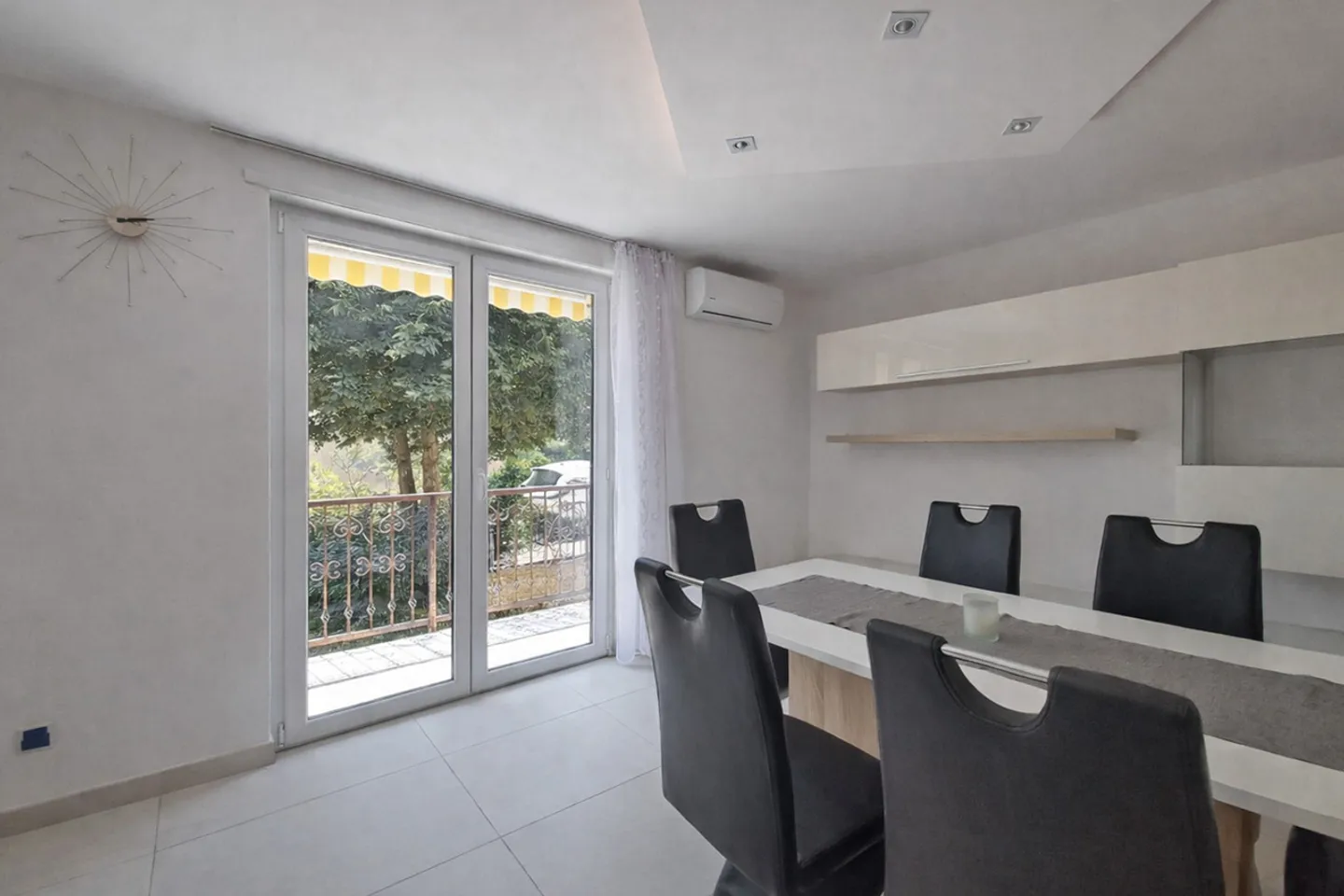 Maison bifamiliale avec jardin à Canobbio - Photo 8 sur 13