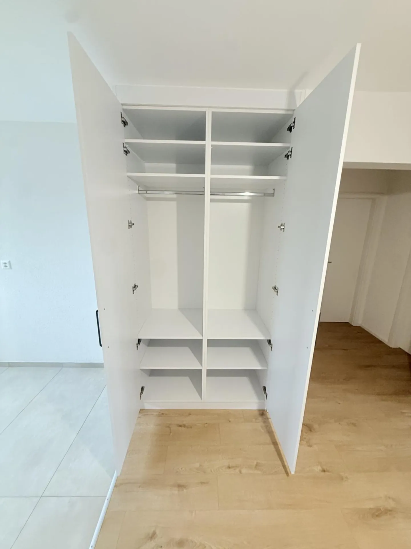 Wohnung 3.5 Zimmer komplett renoviert im Herzen von Payerne - Foto 6 di 7