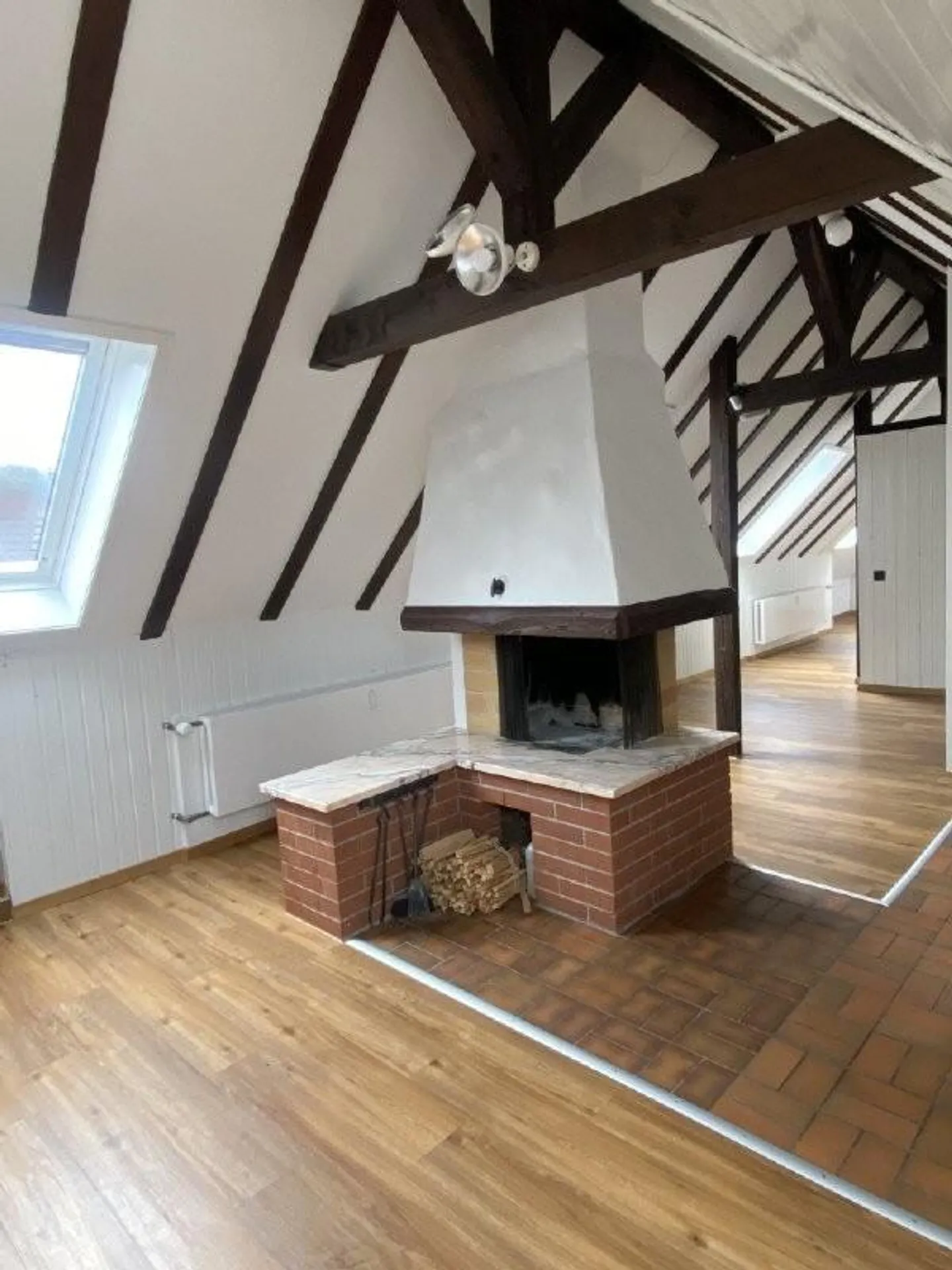Charming city apartment with fireplace, for a cozy stay! - Photo 2 of 10