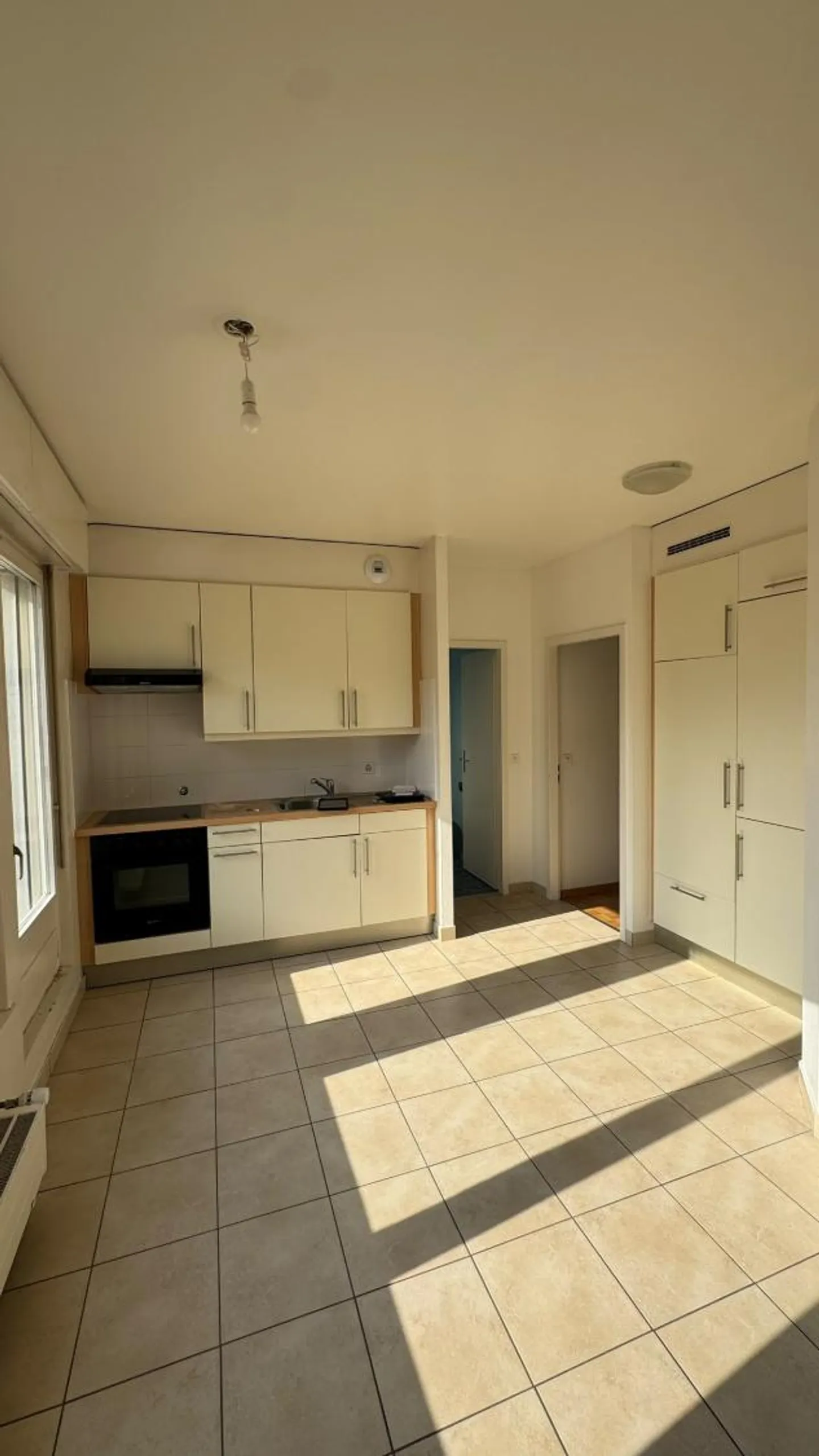 3-Zimmer-Wohnung - Foto 3 von 8