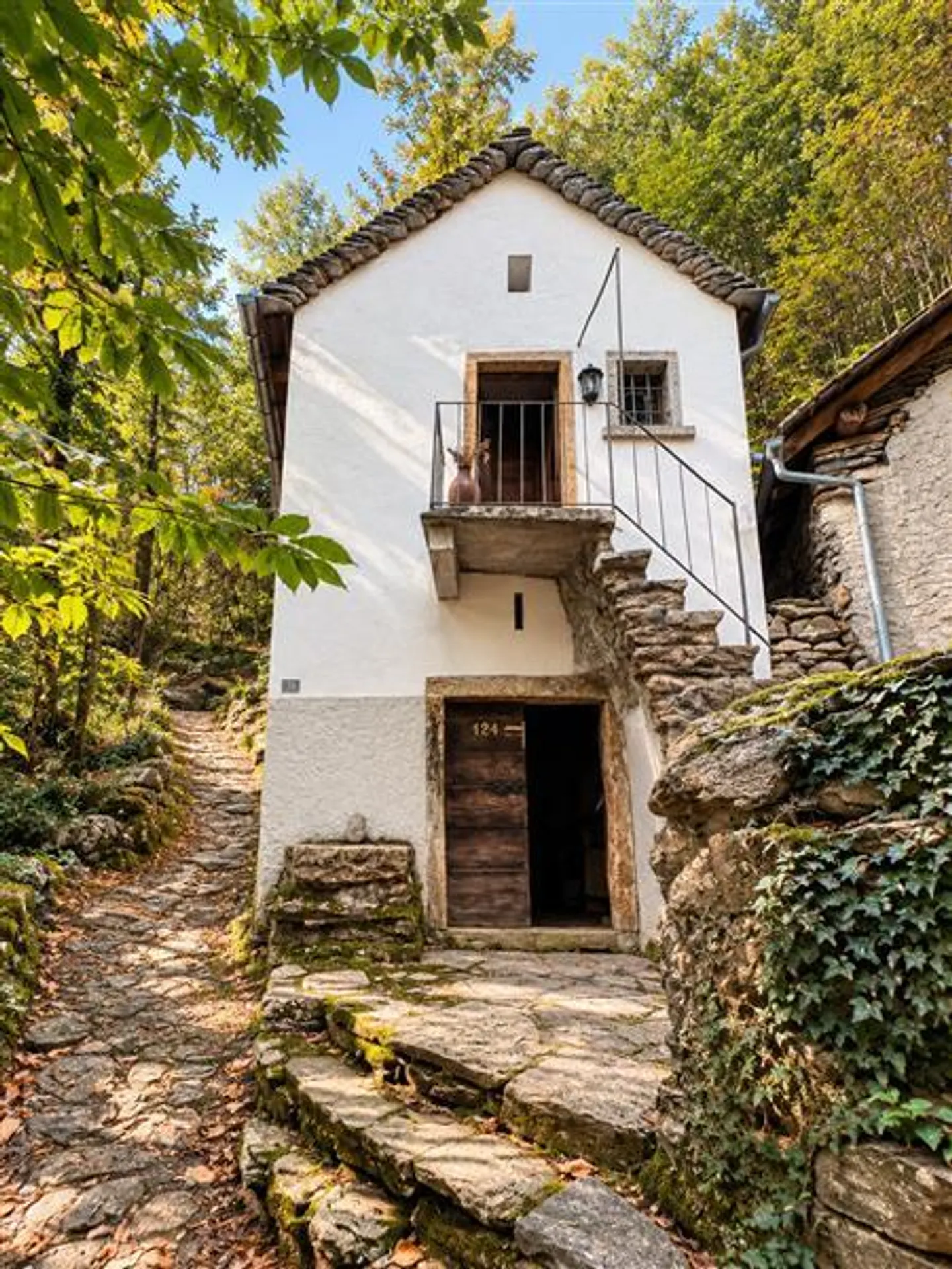 SEMIONE : Rustique 2.5 pièces - Photo 1 sur 13