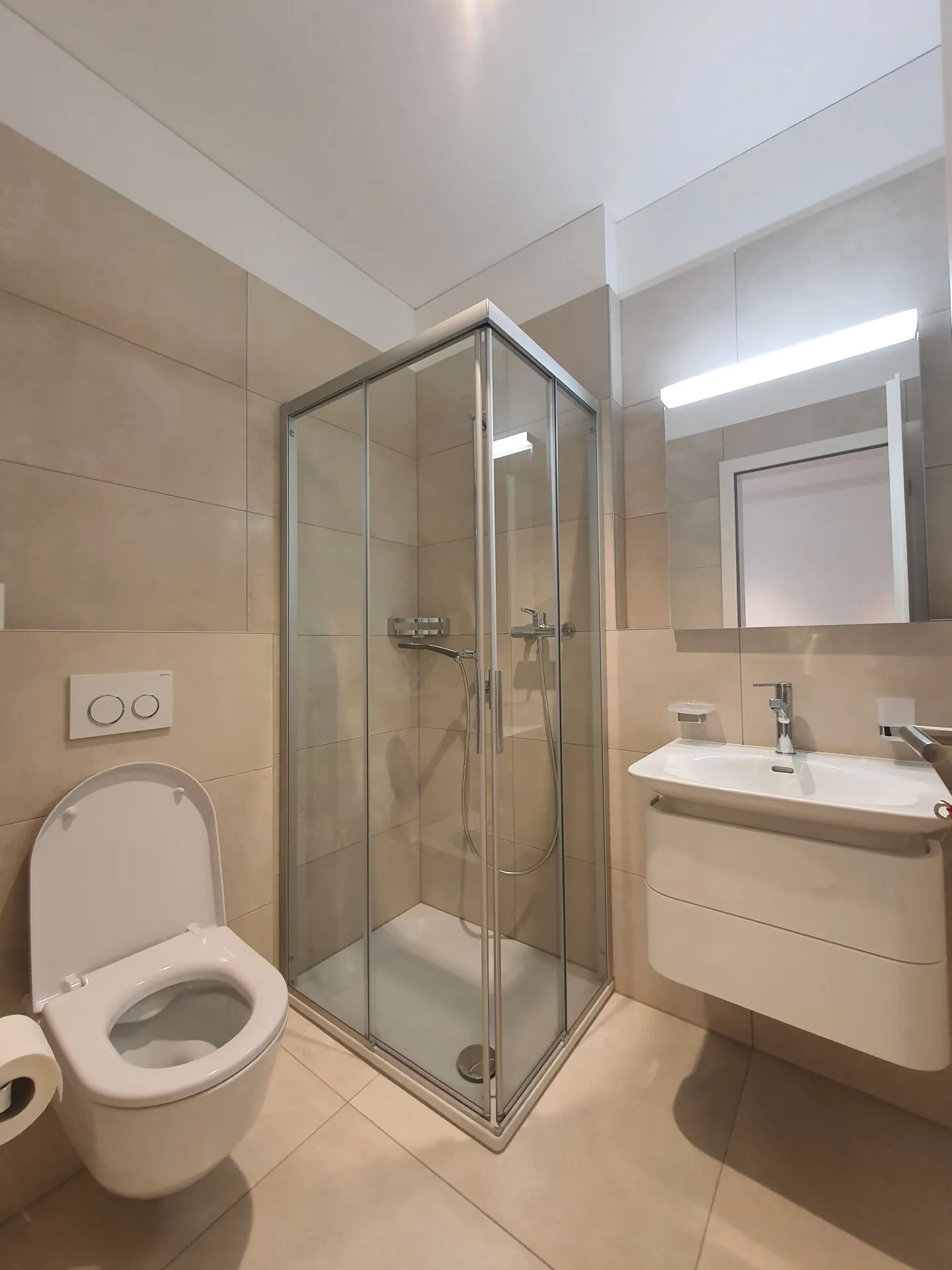 RESERVED - Lugano - Res. Agorà - App. 3.5 Rooms 4th Floor - Photo 7 of 16