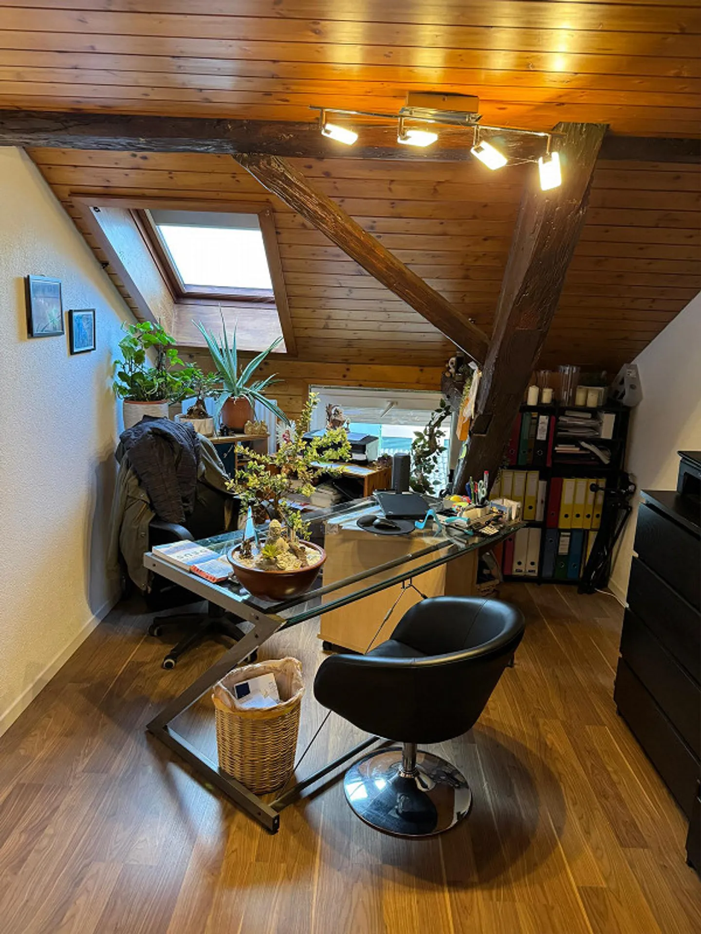 Attractive 3.5-room apartment on the 2nd floor with parking space - Photo 2 of 7