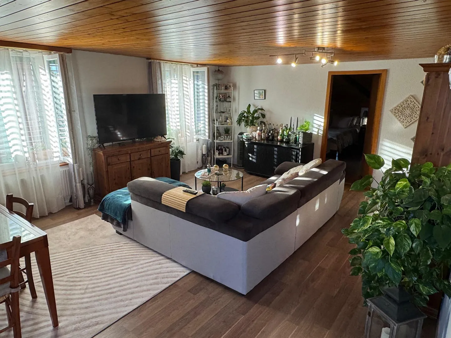 Attractive 3.5-room apartment on the 2nd floor with parking space - Photo 4 of 7