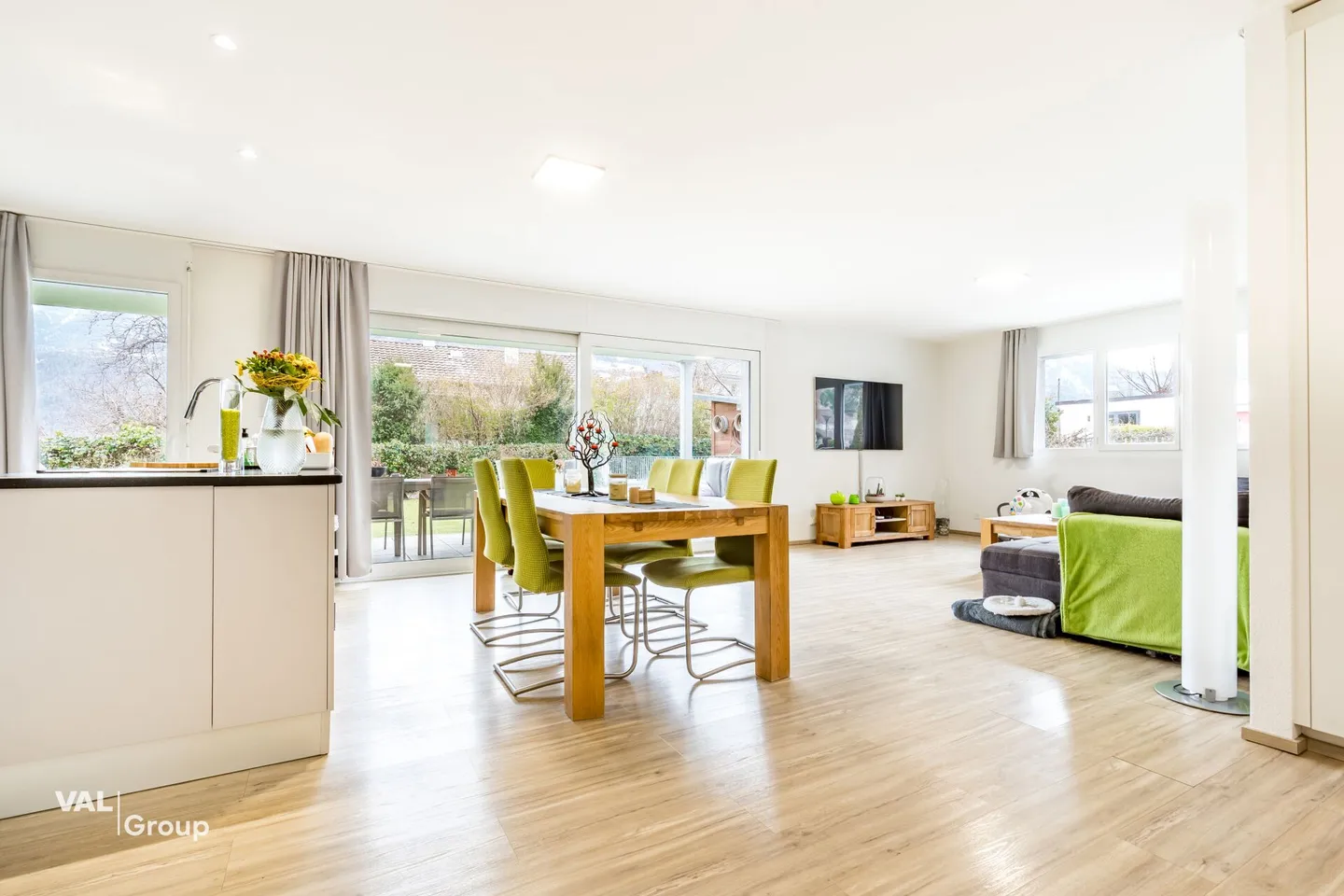 Apartment for sale - Photo 2 of 16